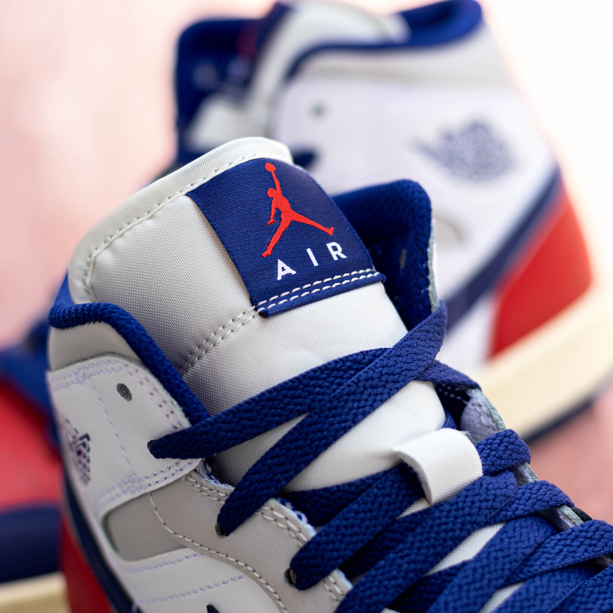 AIR JORDAN 1 MID RARE AIR DEEP ROYAL RED