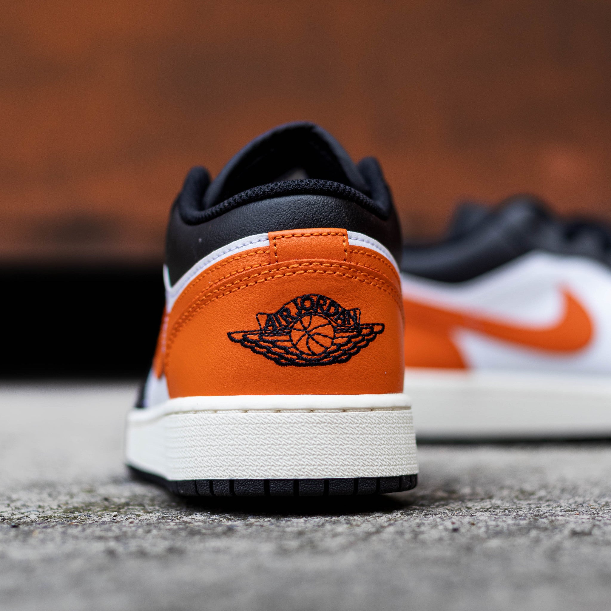 AIR JORDAN 1 LOW SHATTERED BACKBOARD ALTERNATE GS