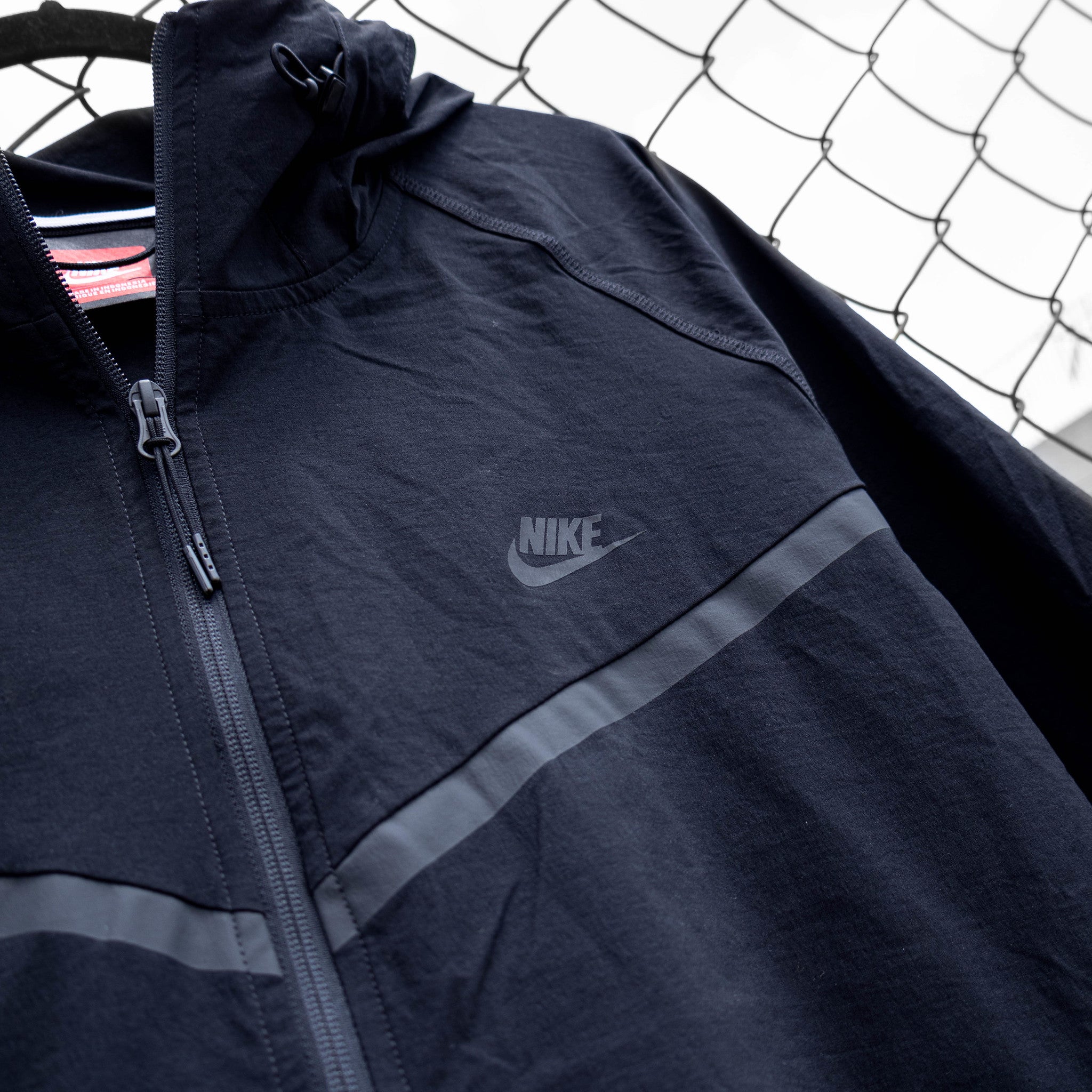 NIKE TECH JKT WOVEN BLACK