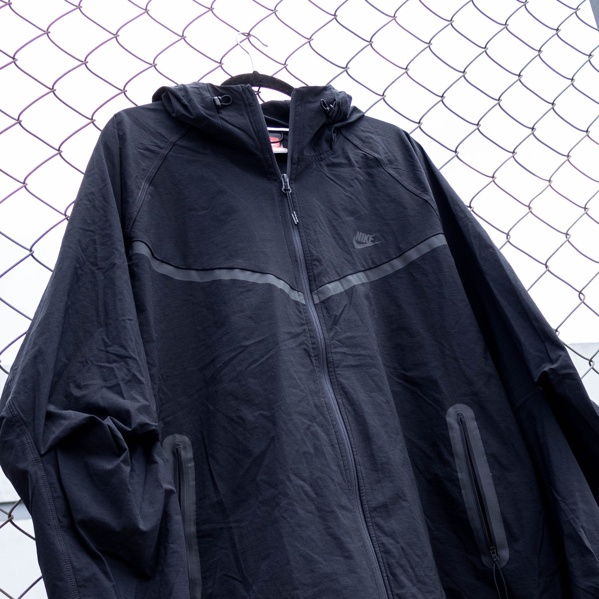 NIKE TECH JKT WOVEN BLACK