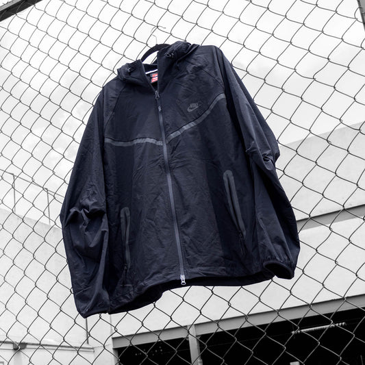 NIKE TECH JKT WOVEN BLACK