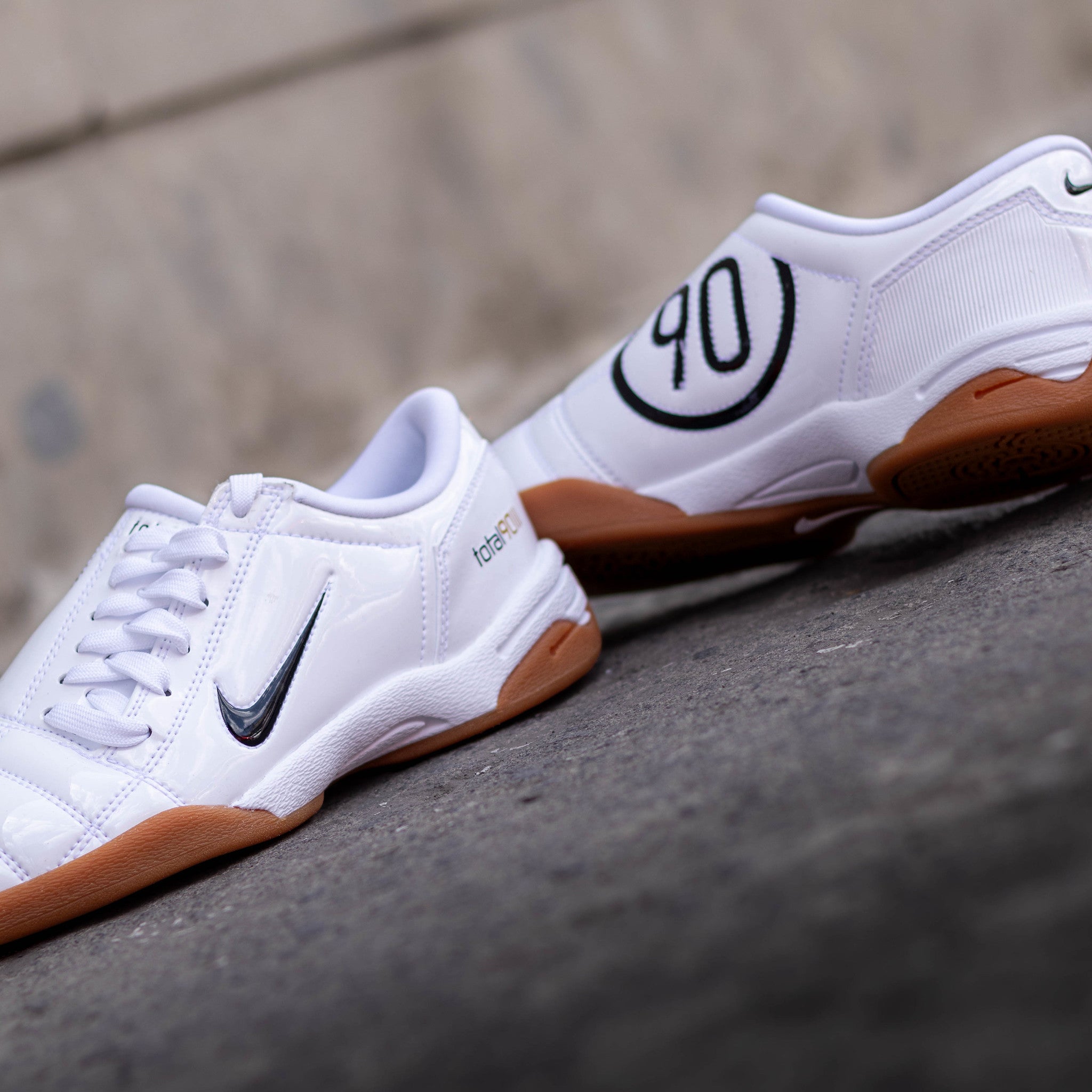 NIKE T90 3 PATENT WHITE W