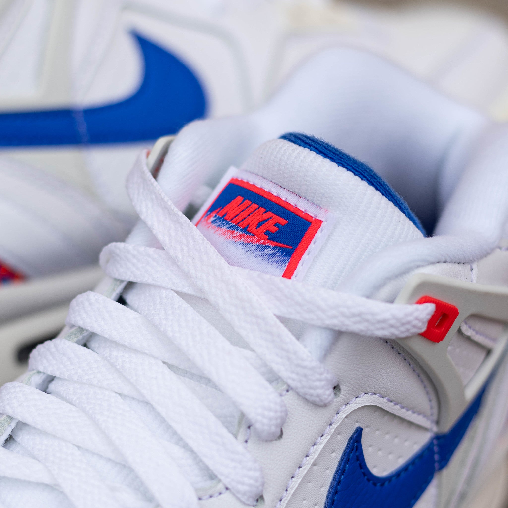 NIKE AIR TECH CHALLENGE II PIXEL COURT