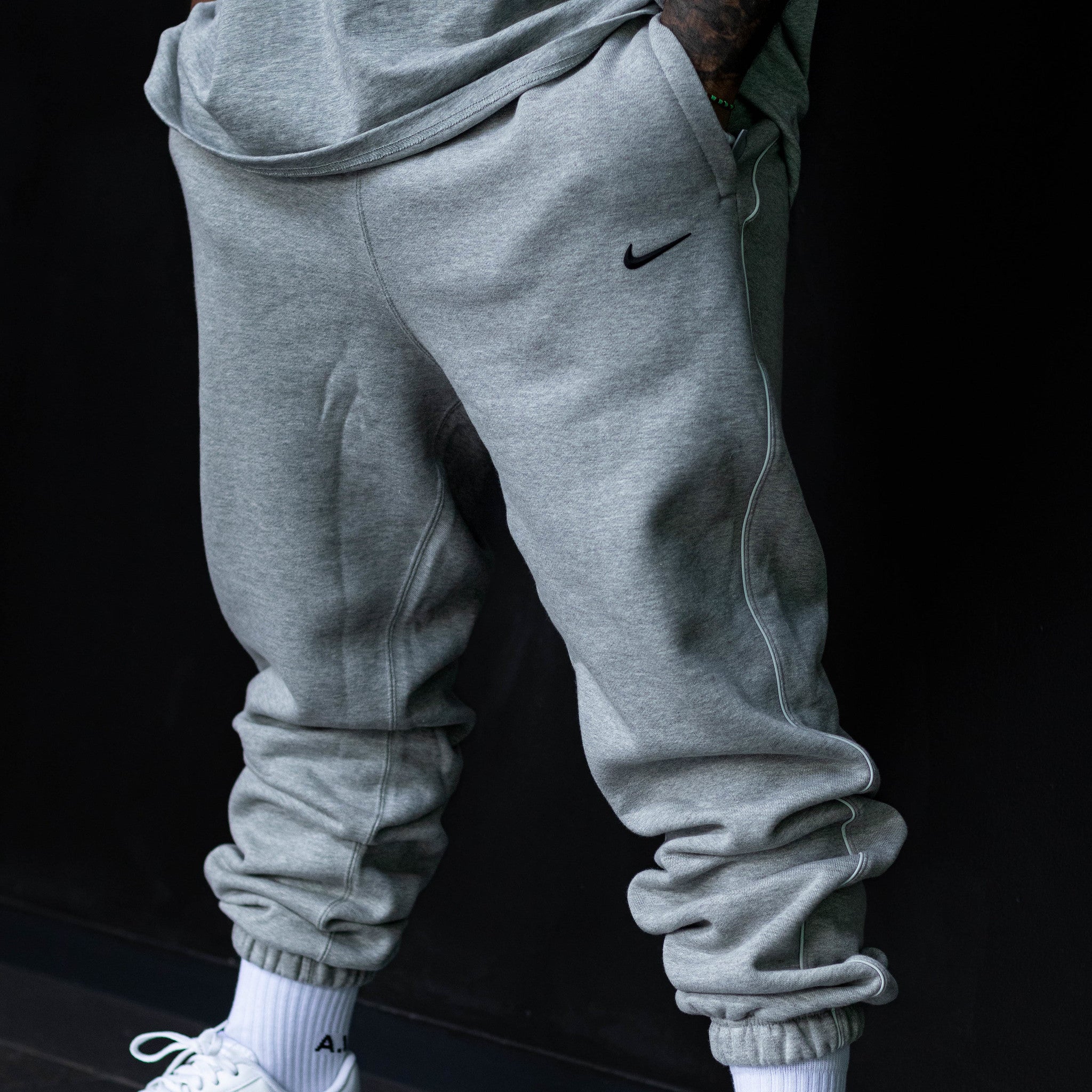 NIKE NOCTA CARDINAL SWEATPANTS GREY