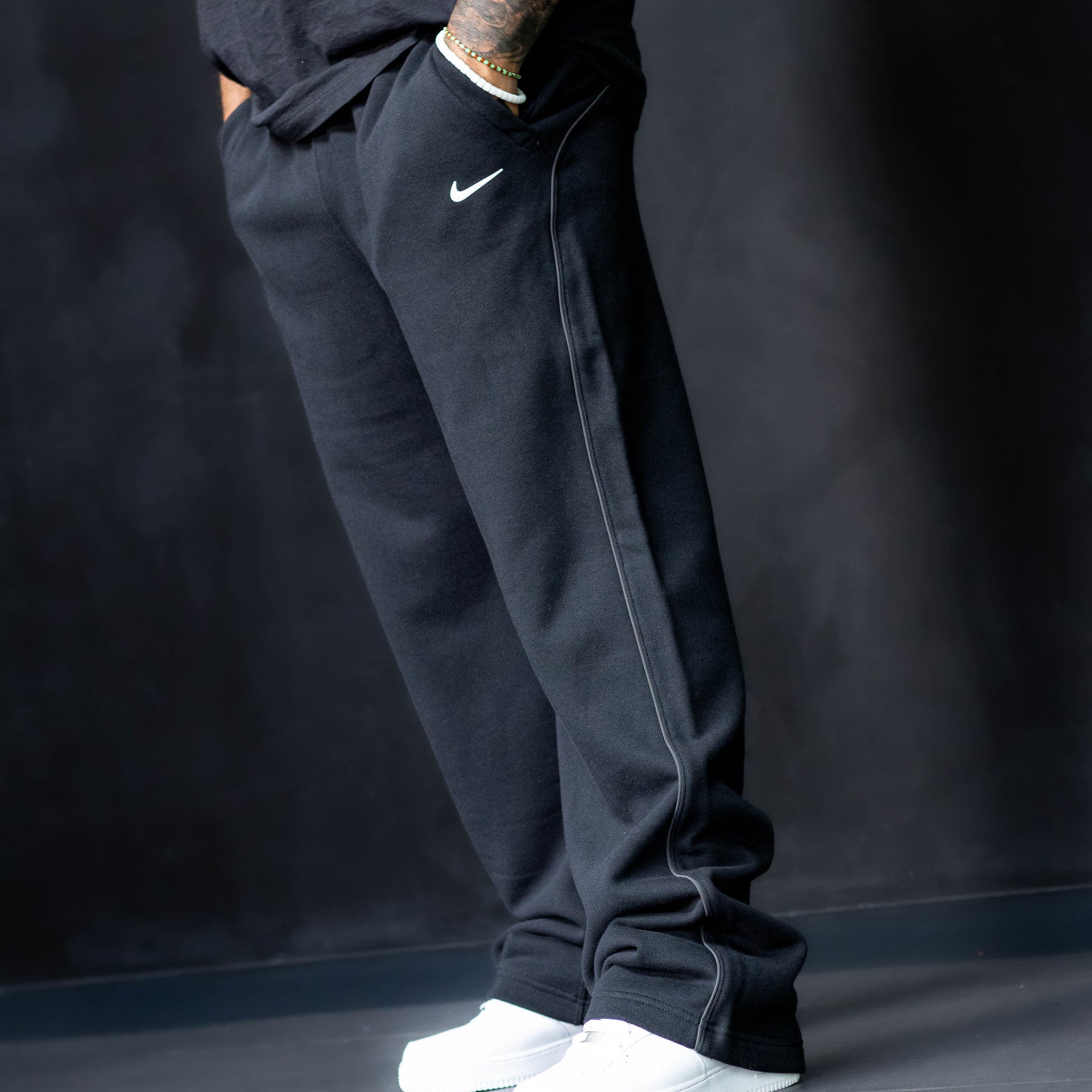 NIKE NOCTA CARDINAL FLEECE PANTS BLACK