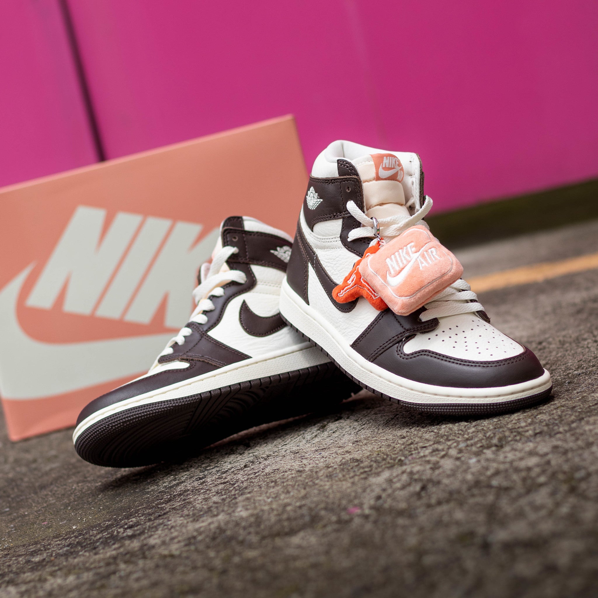 AIR JORDAN 1 BAROQUE BROWN AND SAIL W