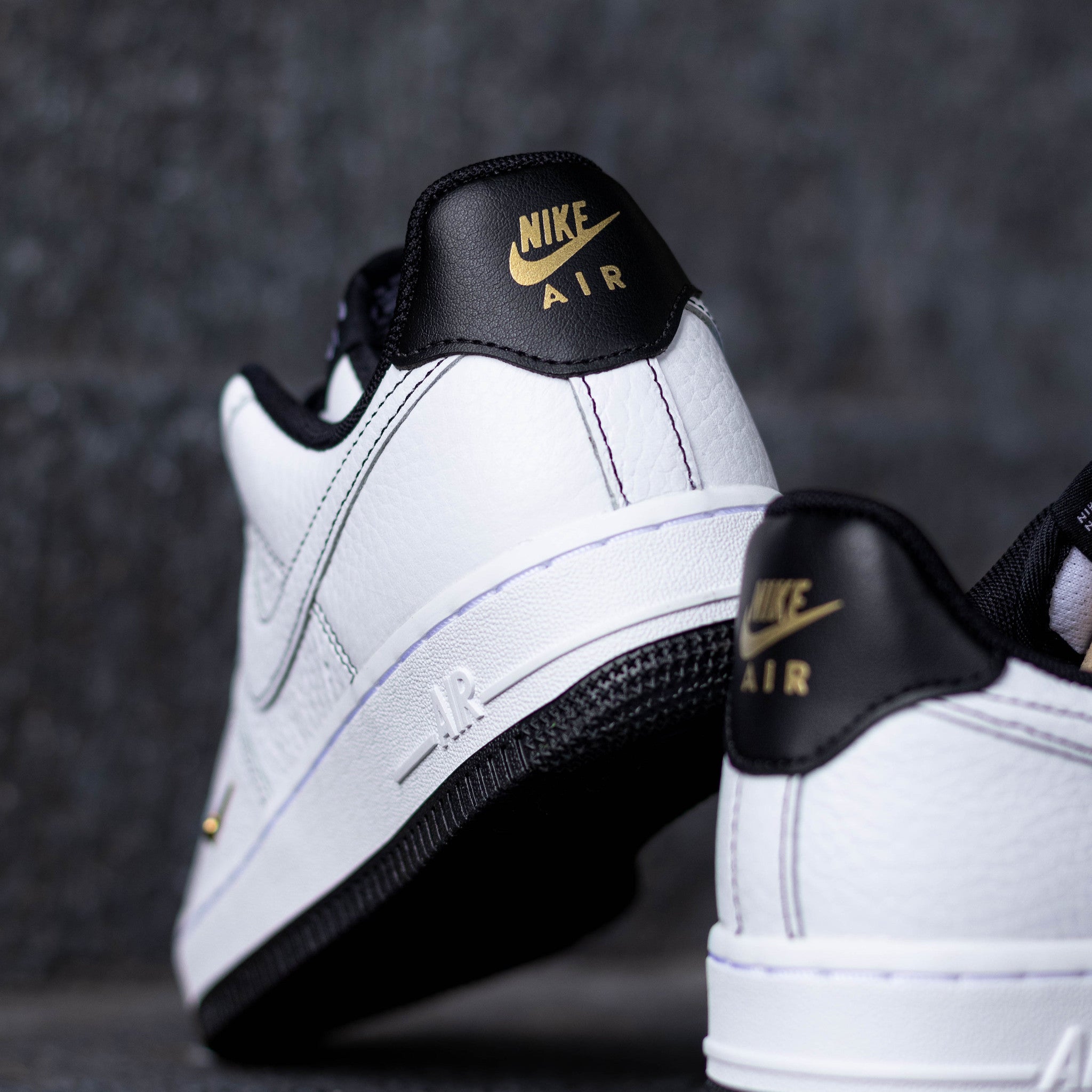 NIKE AIR FORCE ONE LOW MINI JEWEL BLACK WHITE W
