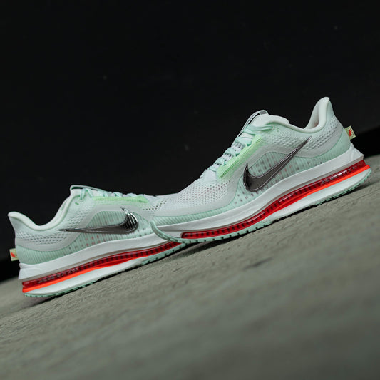 NIKE AIR ZOOM PEGASUS PREMIUM BARELY GREEN