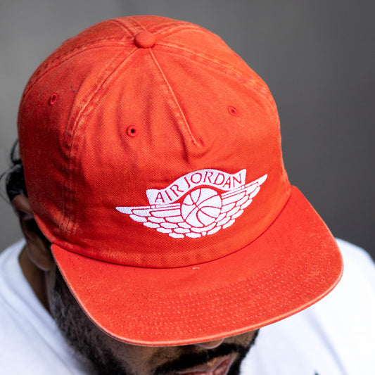 JORDAN PRO RARE AIR CAP CHILE RED