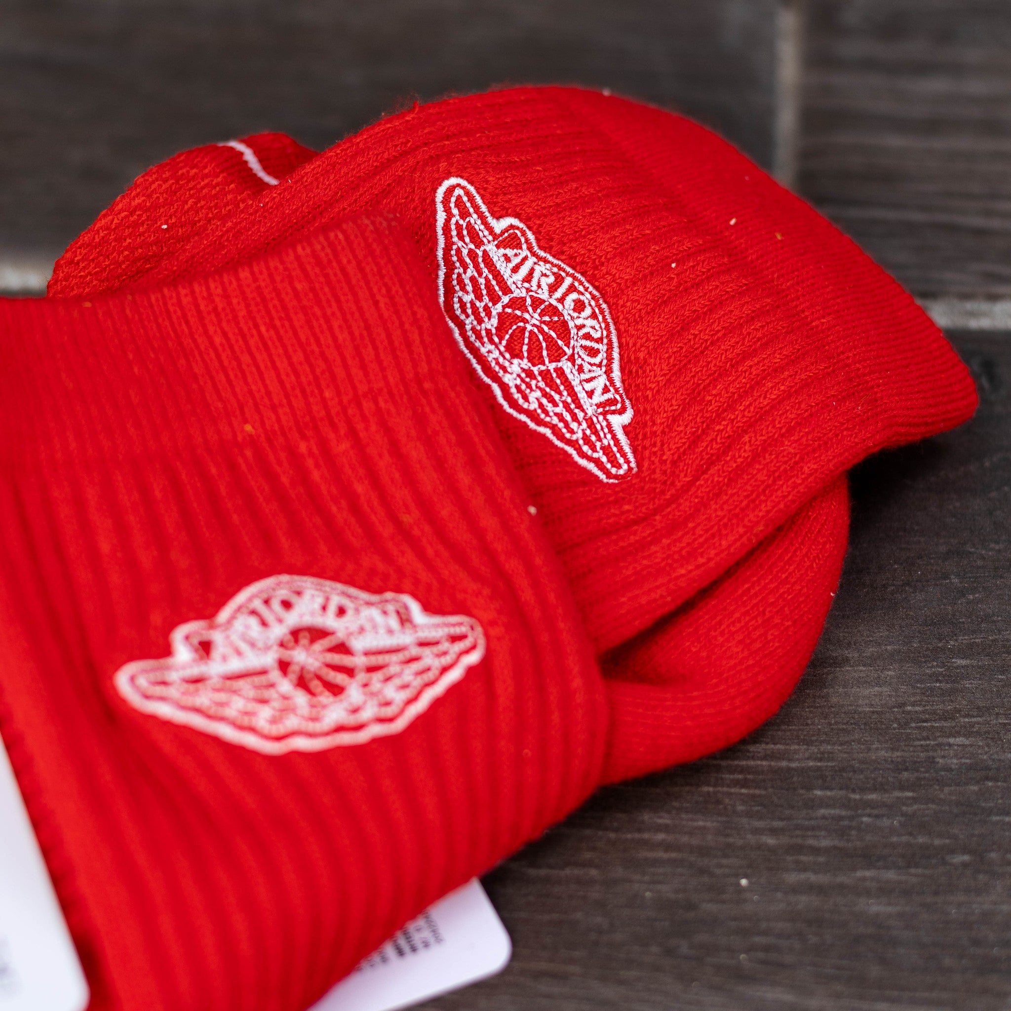 JORDAN RARE AIR SOCKS CHILE RED LOG