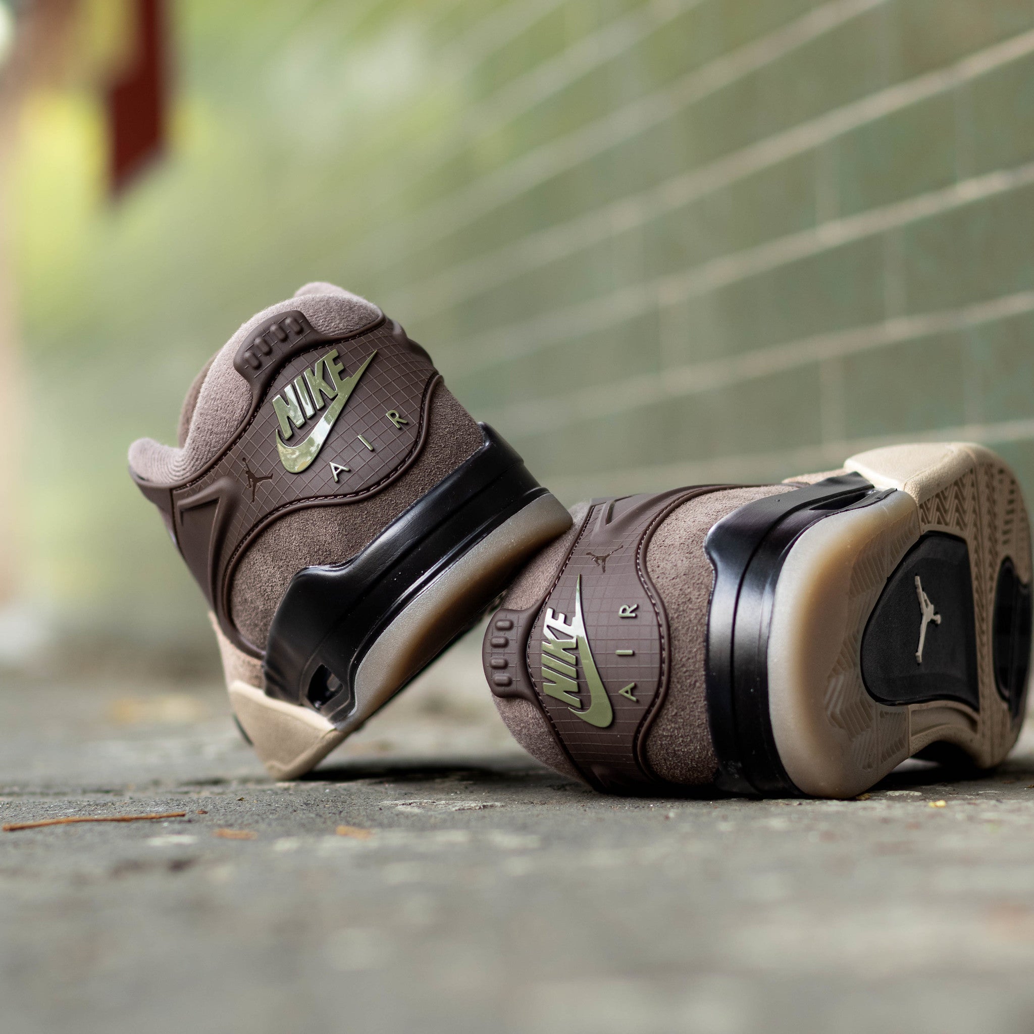 JORDAN 4 RM IRONSTONE