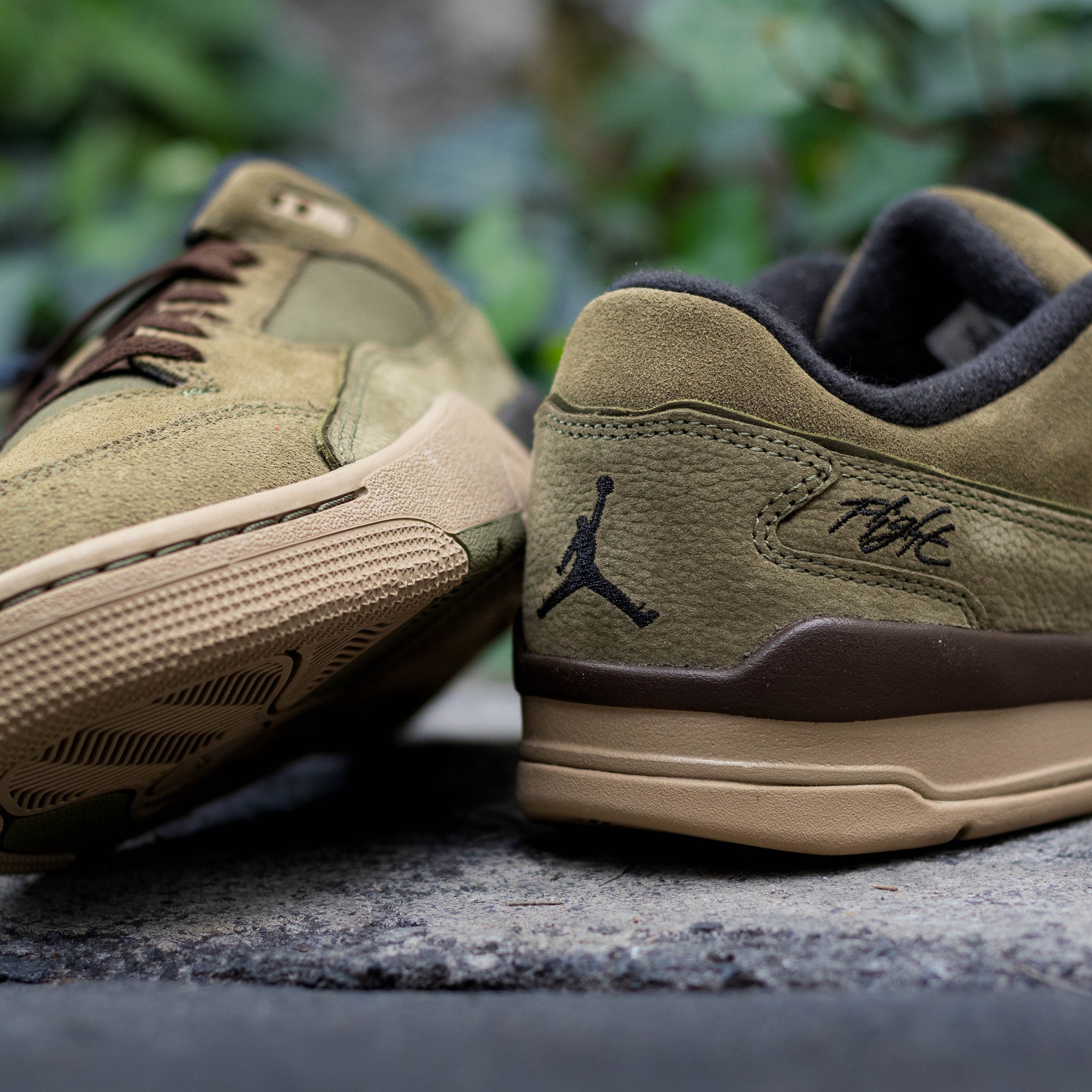 JORDAN FLIGHT COURT MEDIUM OLIVE