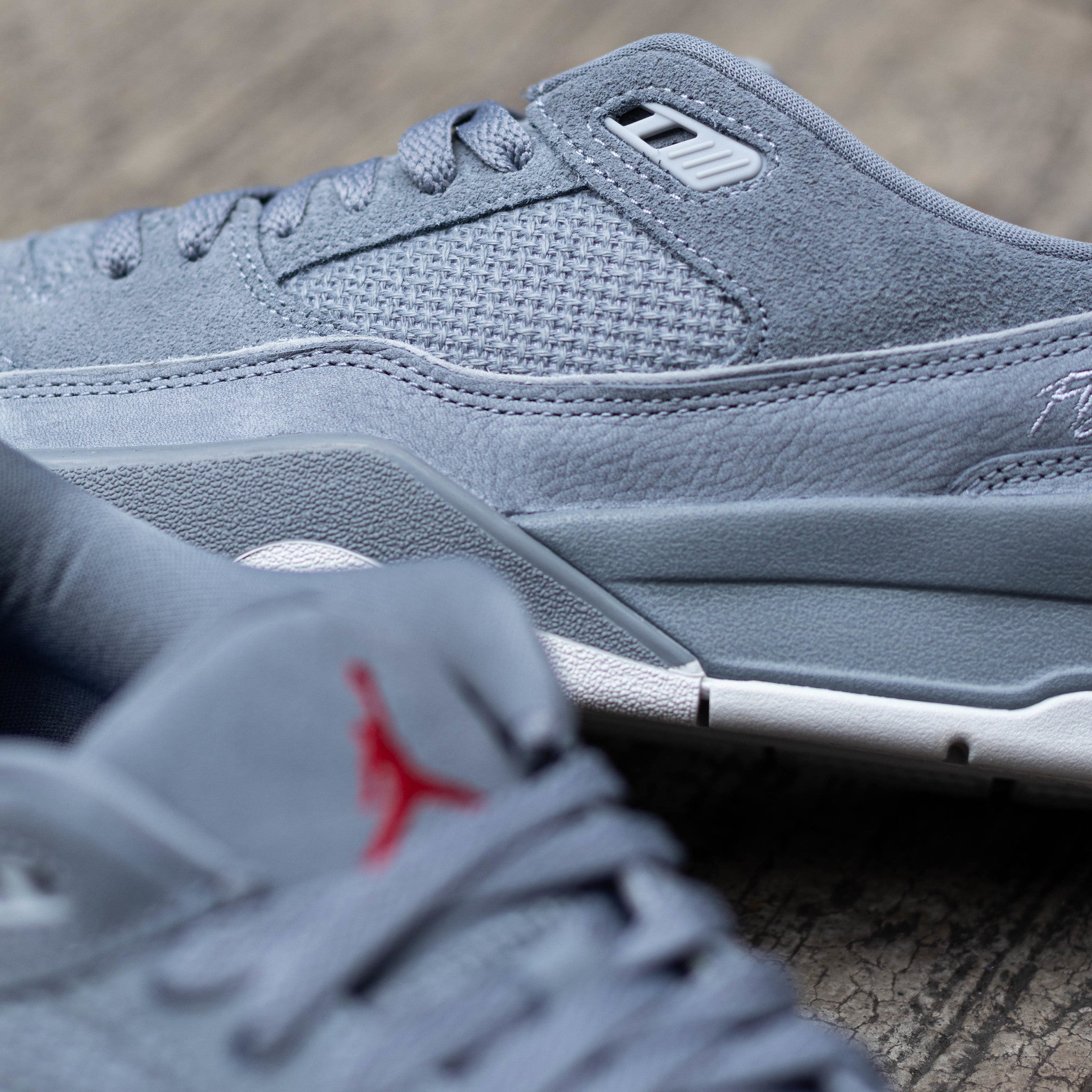 JORDAN FLIGHT COURT WOLF GREY