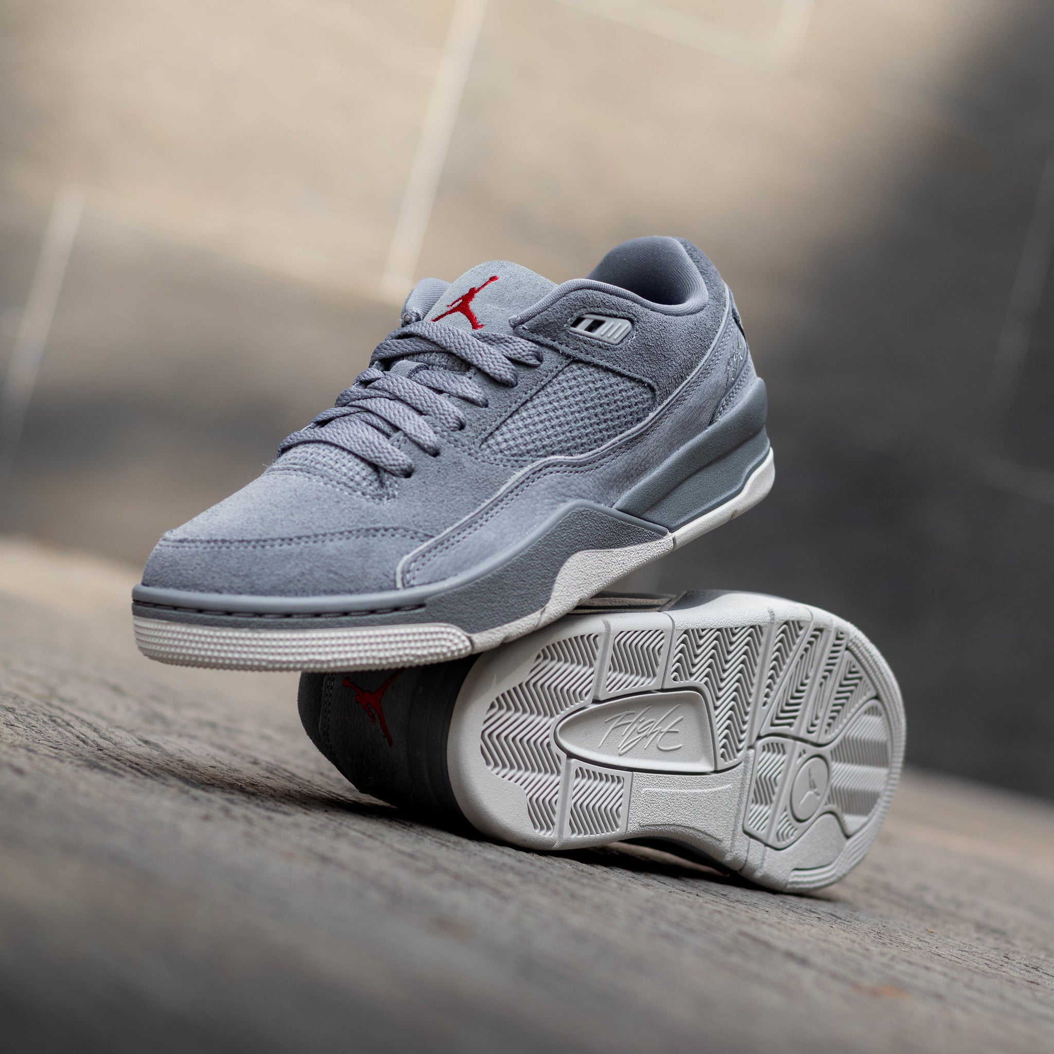 JORDAN FLIGHT COURT WOLF GREY