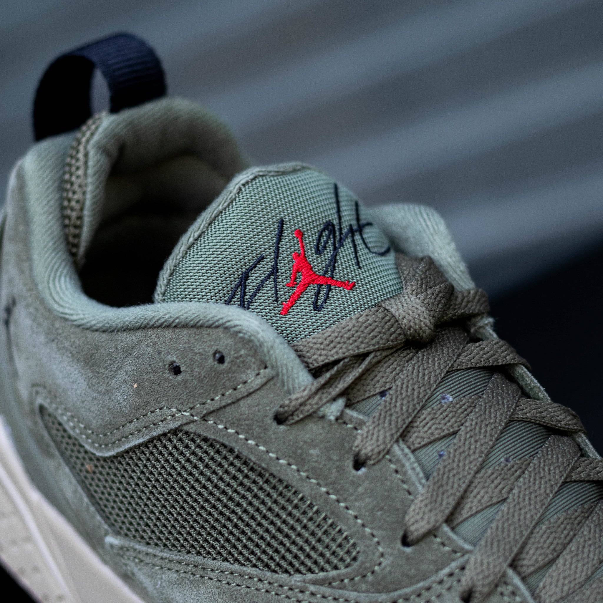 JORDAN MVP 92 OLIVE
