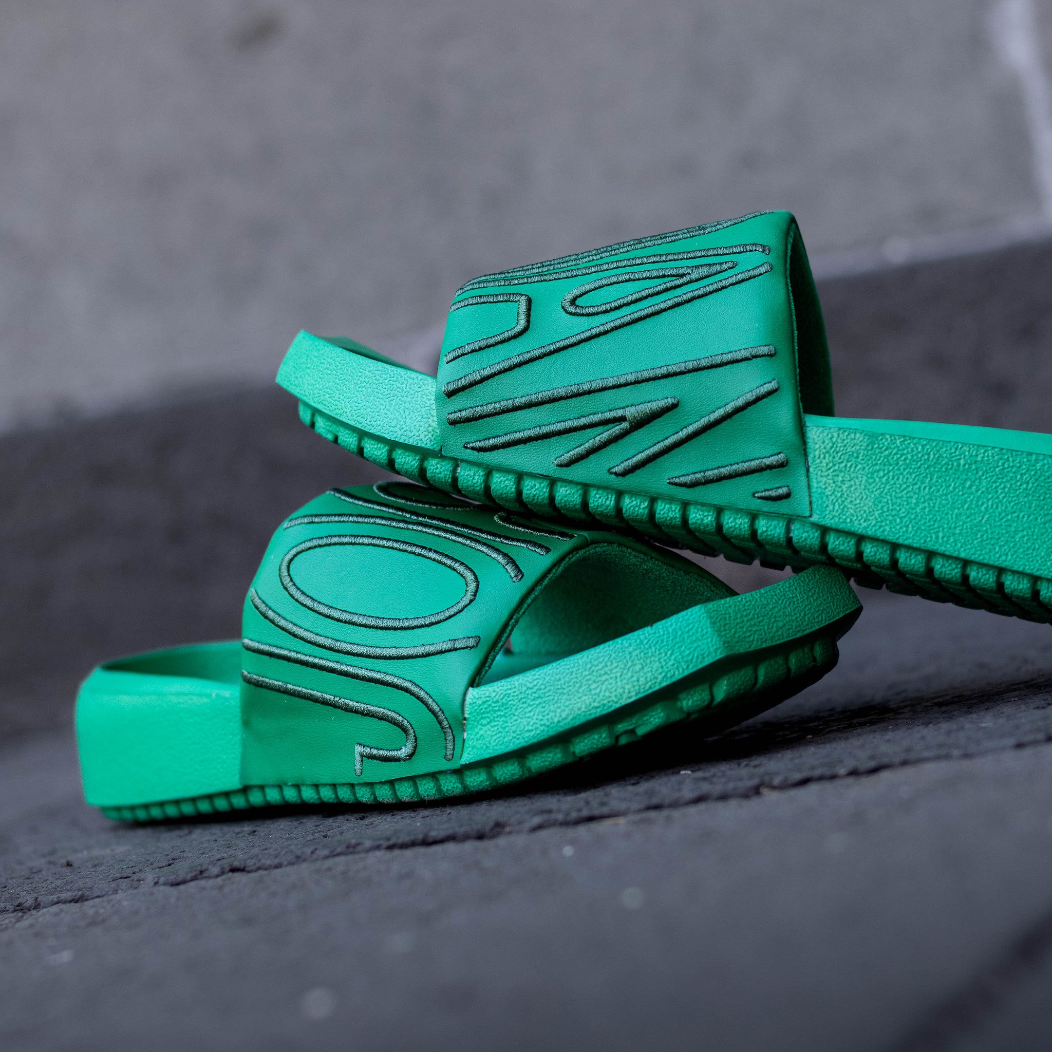 JORDAN NOLA SLIDE MALACHITE FIR W
