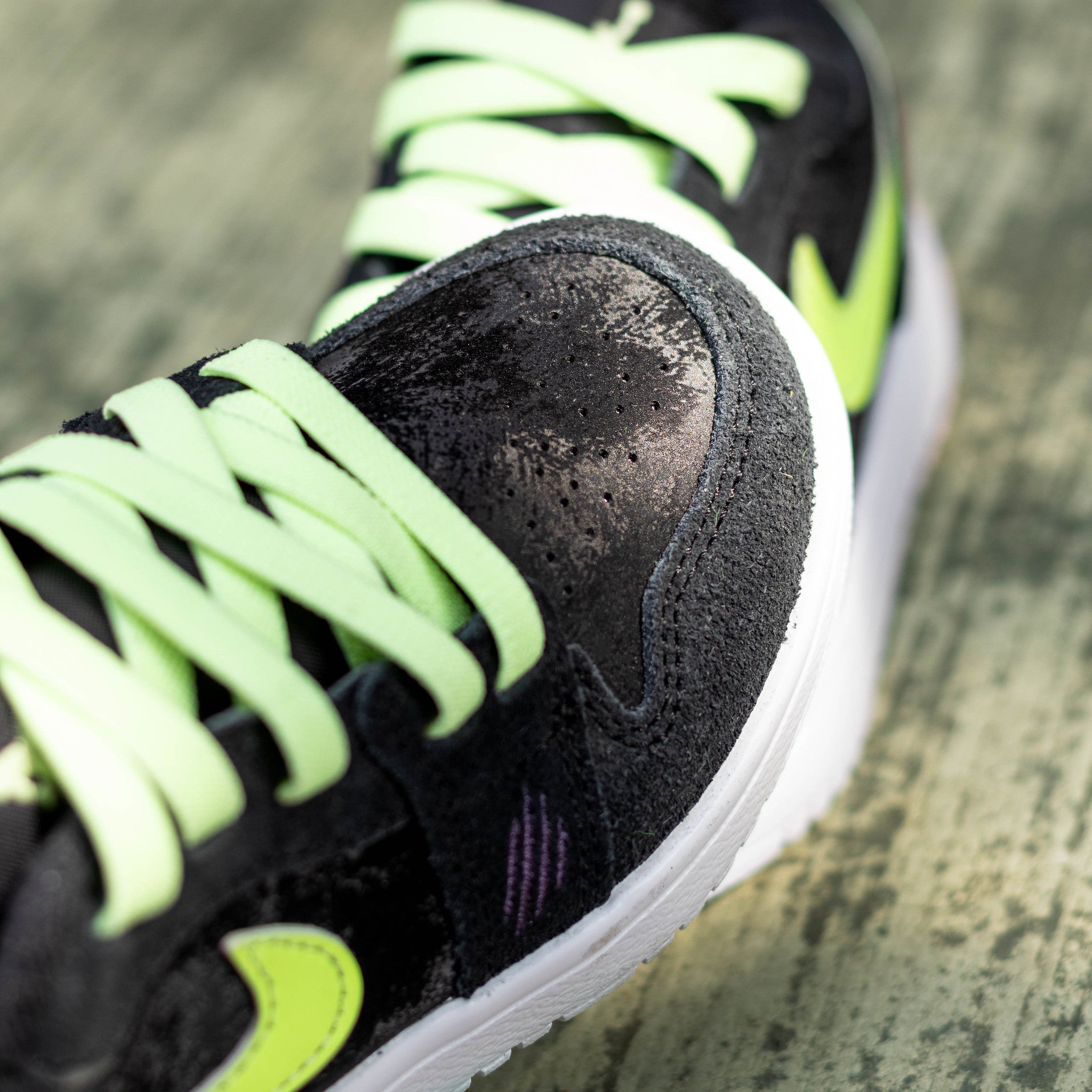 AIR JORDAN 1 LOW BLACK DARK RAISIN PS