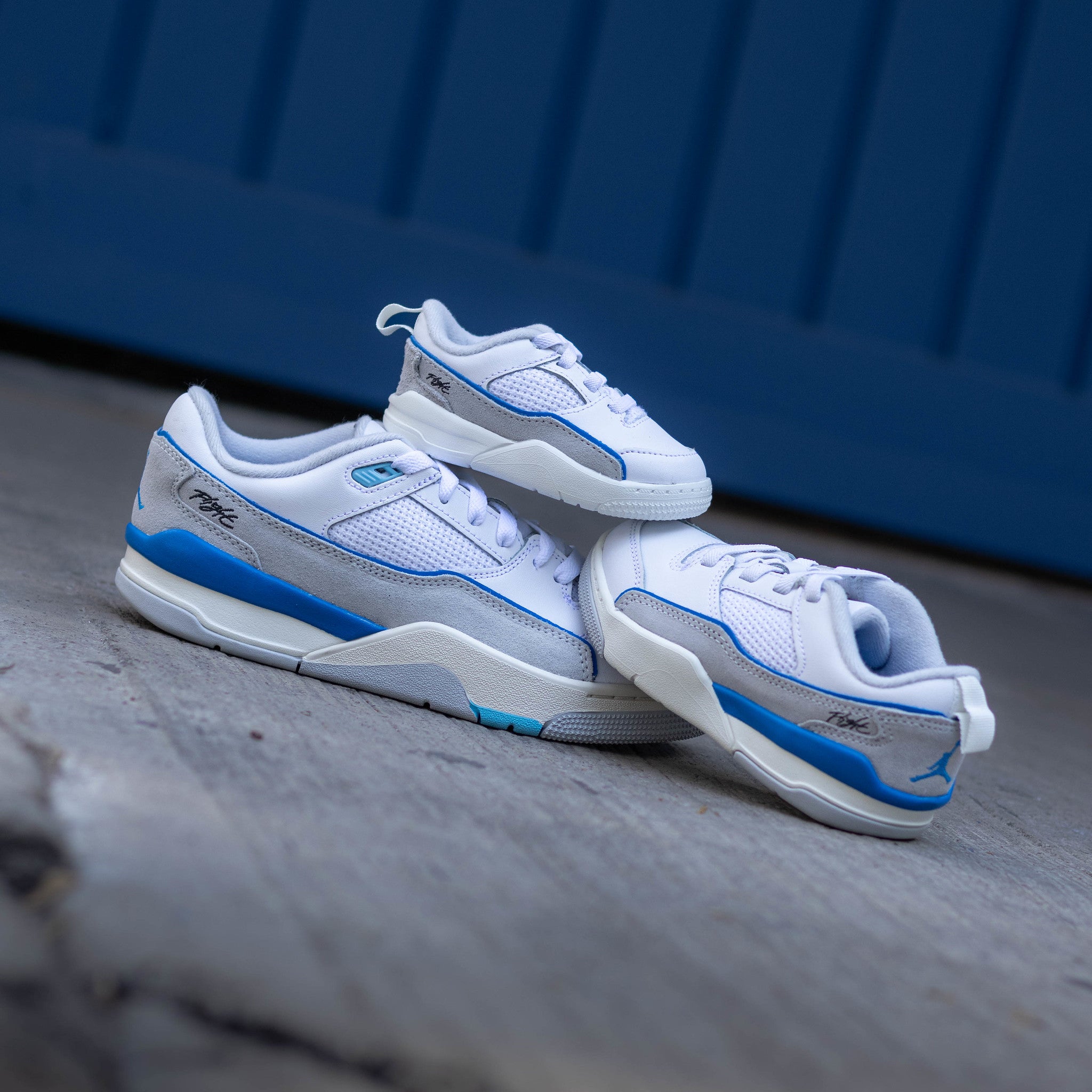 JORDAN FLIGHT COURT WHITE PHOTO BLUE GS