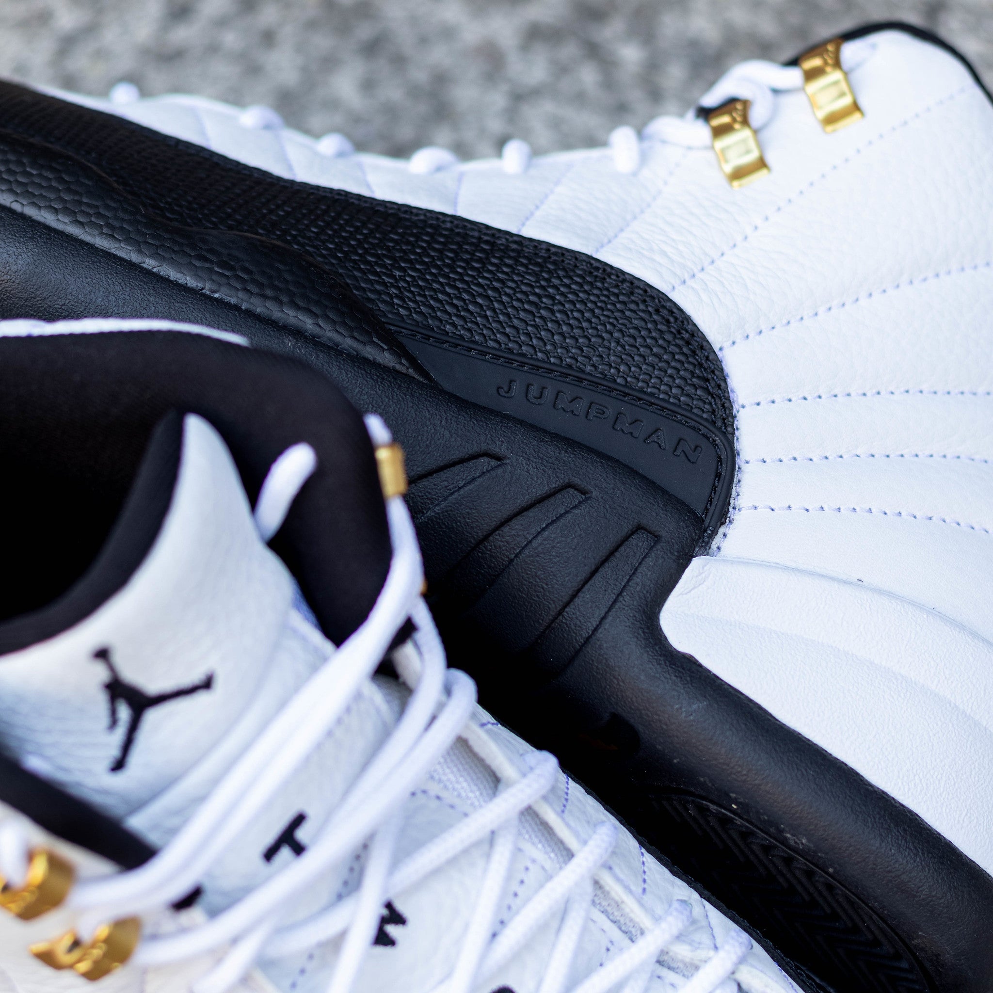 AIR JORDAN 12 TAXI