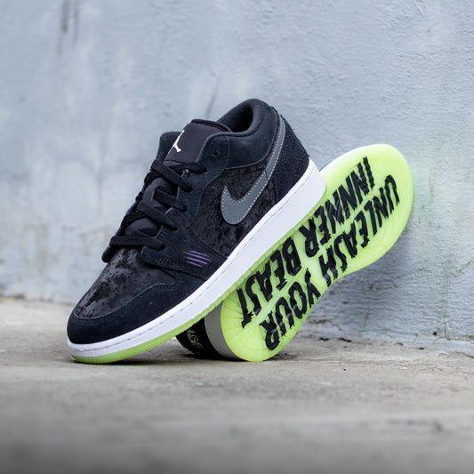 AIR JORDAN 1 LOW INNER BEAST GS