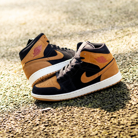 AIR JORDAN 1 MID BLACK FLAX