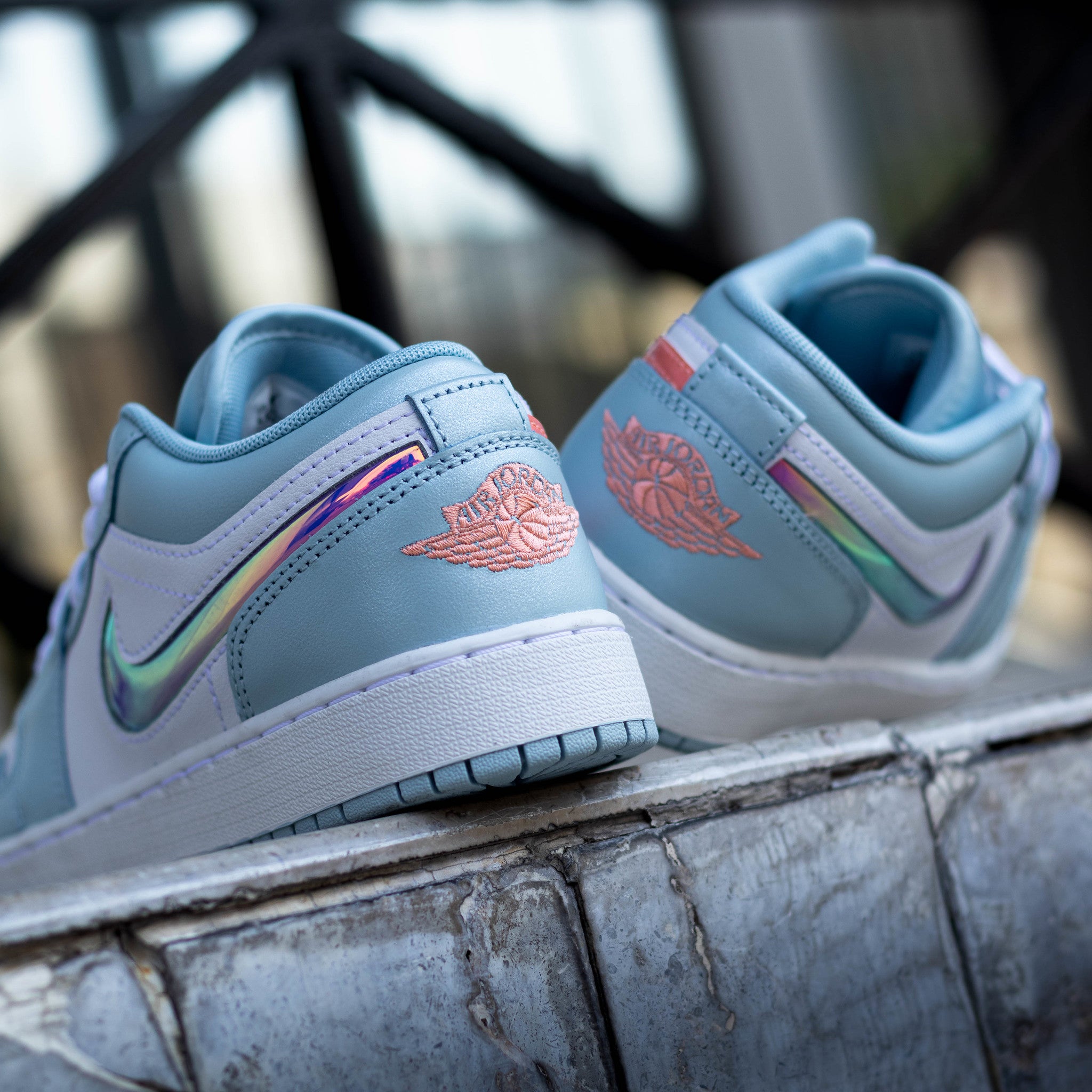 AIR JORDAN 1 LOW OCEAN BLISS GS