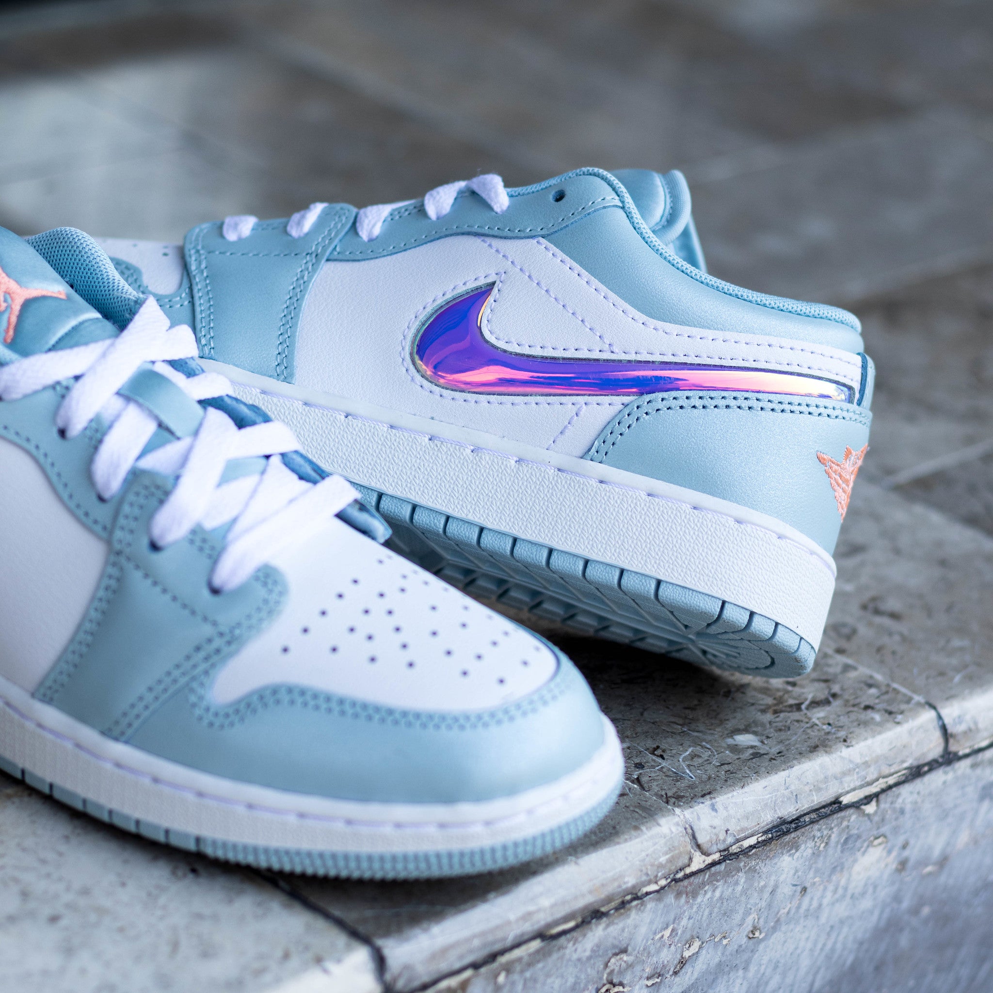 AIR JORDAN 1 LOW OCEAN BLISS GS