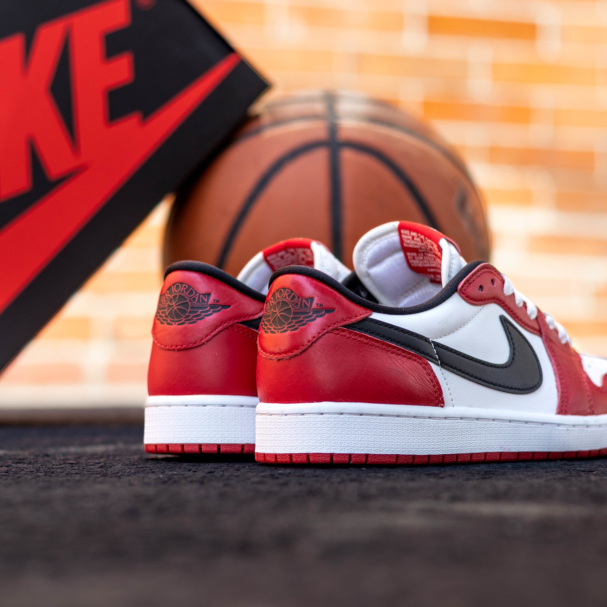AIR JORDAN 1 LOW OG CHICAGO GS