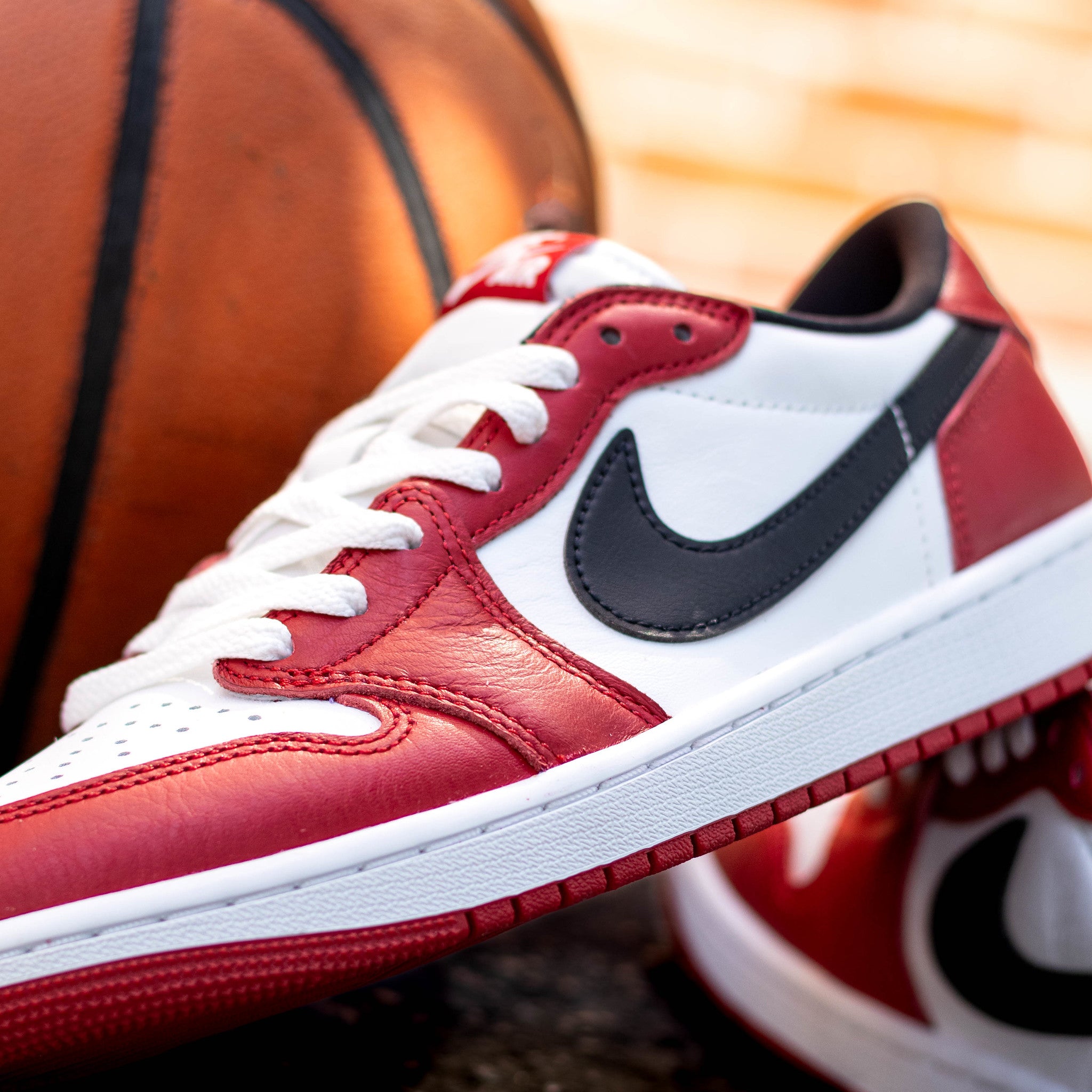 AIR JORDAN 1 LOW OG CHICAGO GS