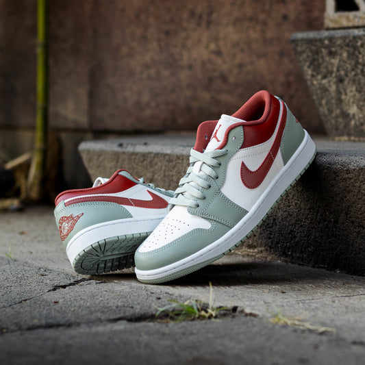 AIR JORDAN 1 LOW JADE HORIZON