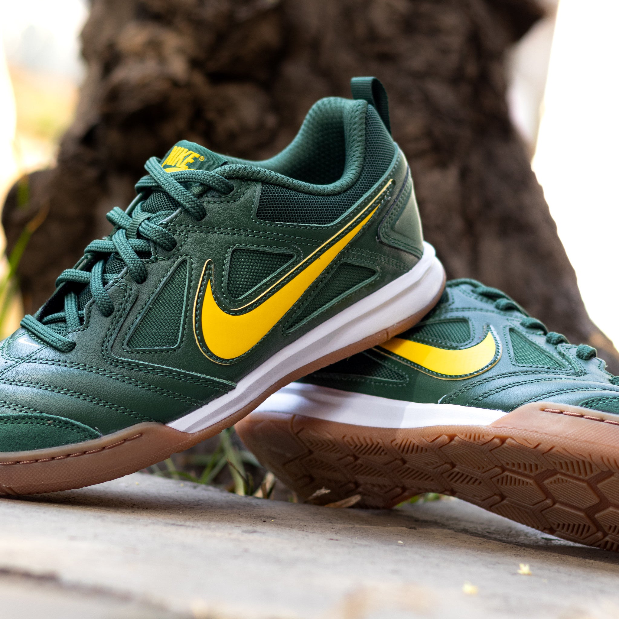 NIKE GATO FIR GUM