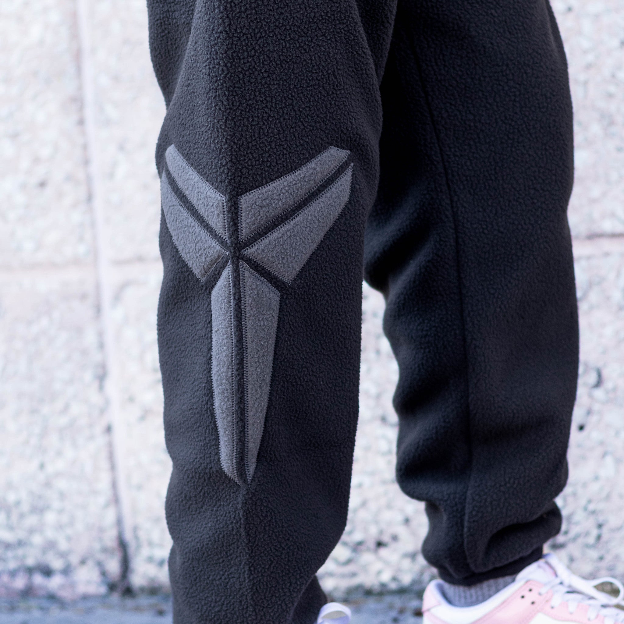 NIKE KOBE WINTERIZED BLACK K