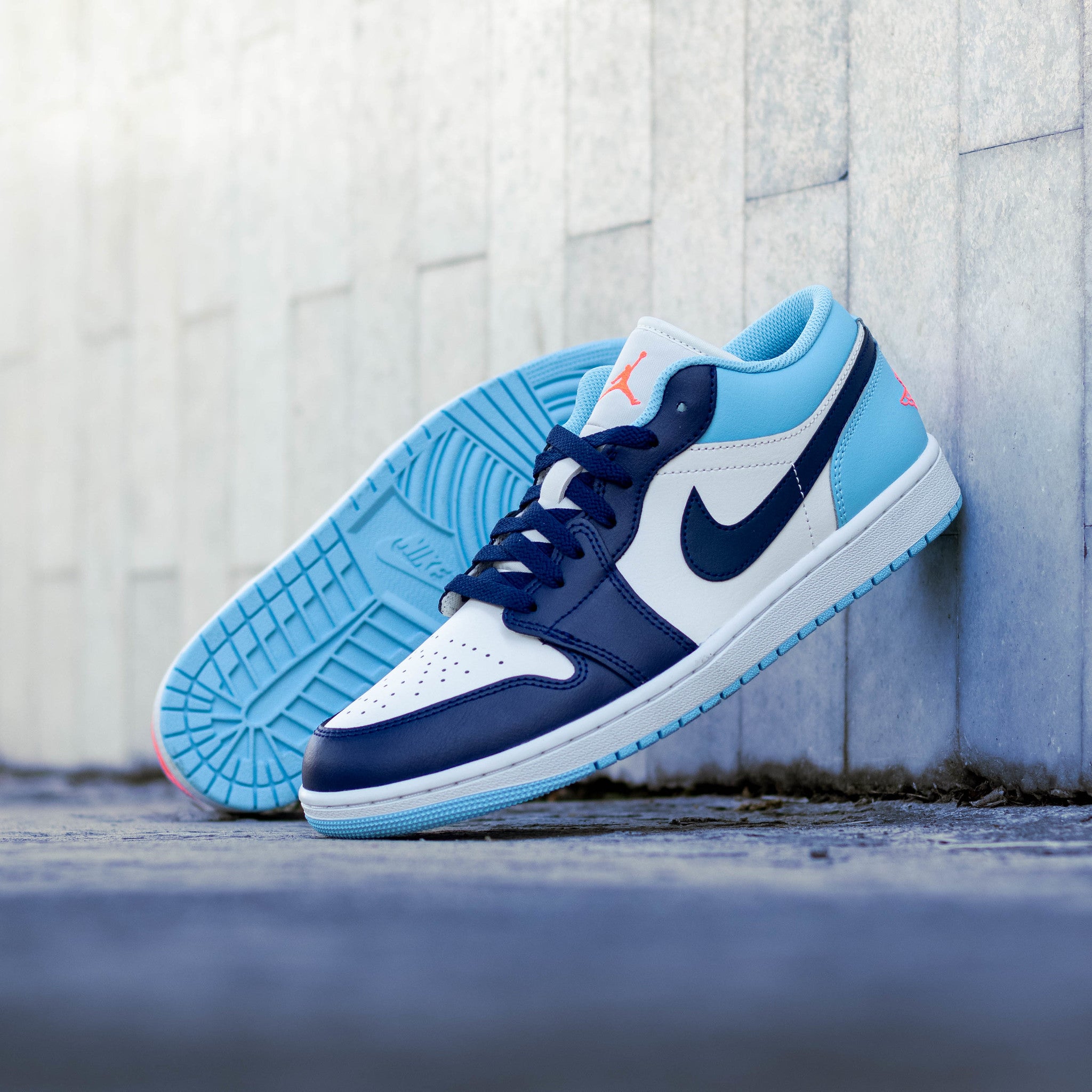 AIR JORDAN 1 LOW SAIL BLUE CHILL