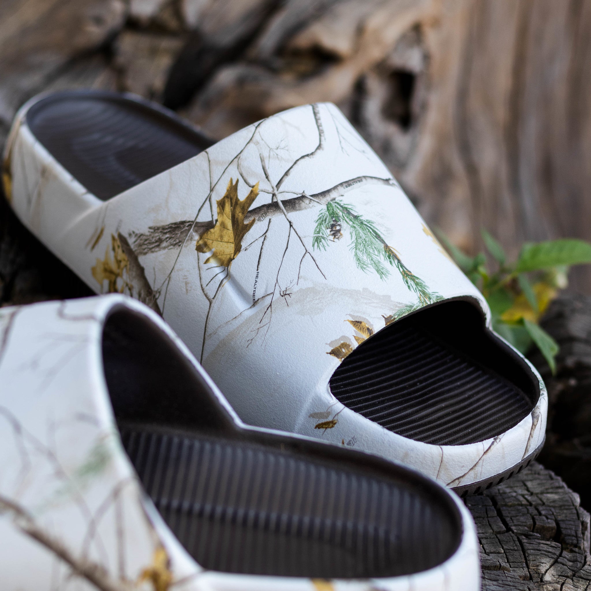 NIKE CALM SLIDE REALTREE