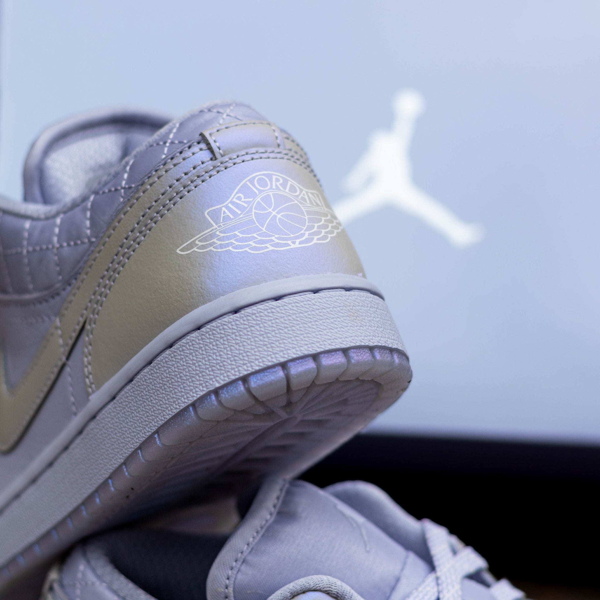 AIR JORDAN 1 LOW PEARLIZED W