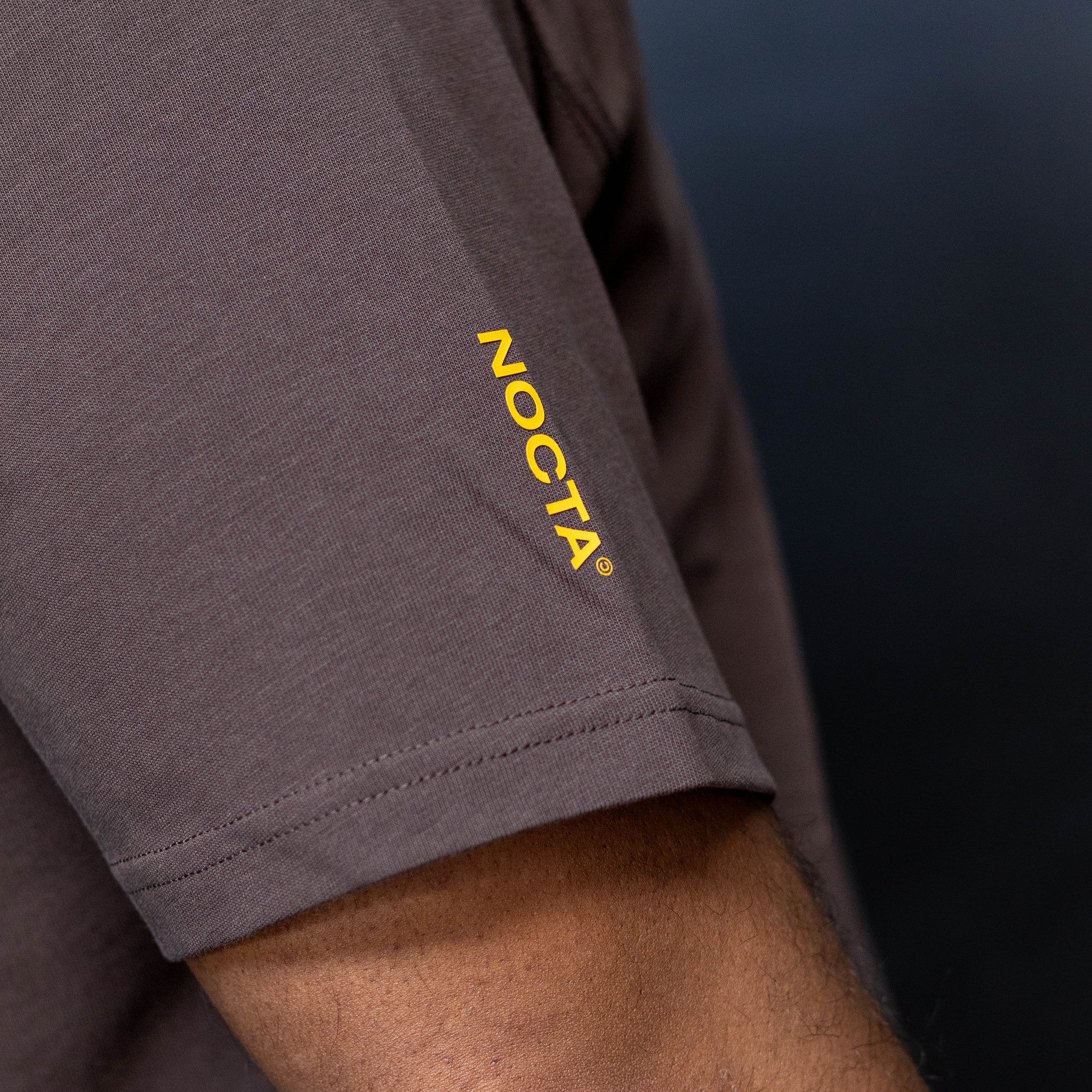 NIKE NOCTA CARDINAl TEE FLEECE OLIVE BROWN