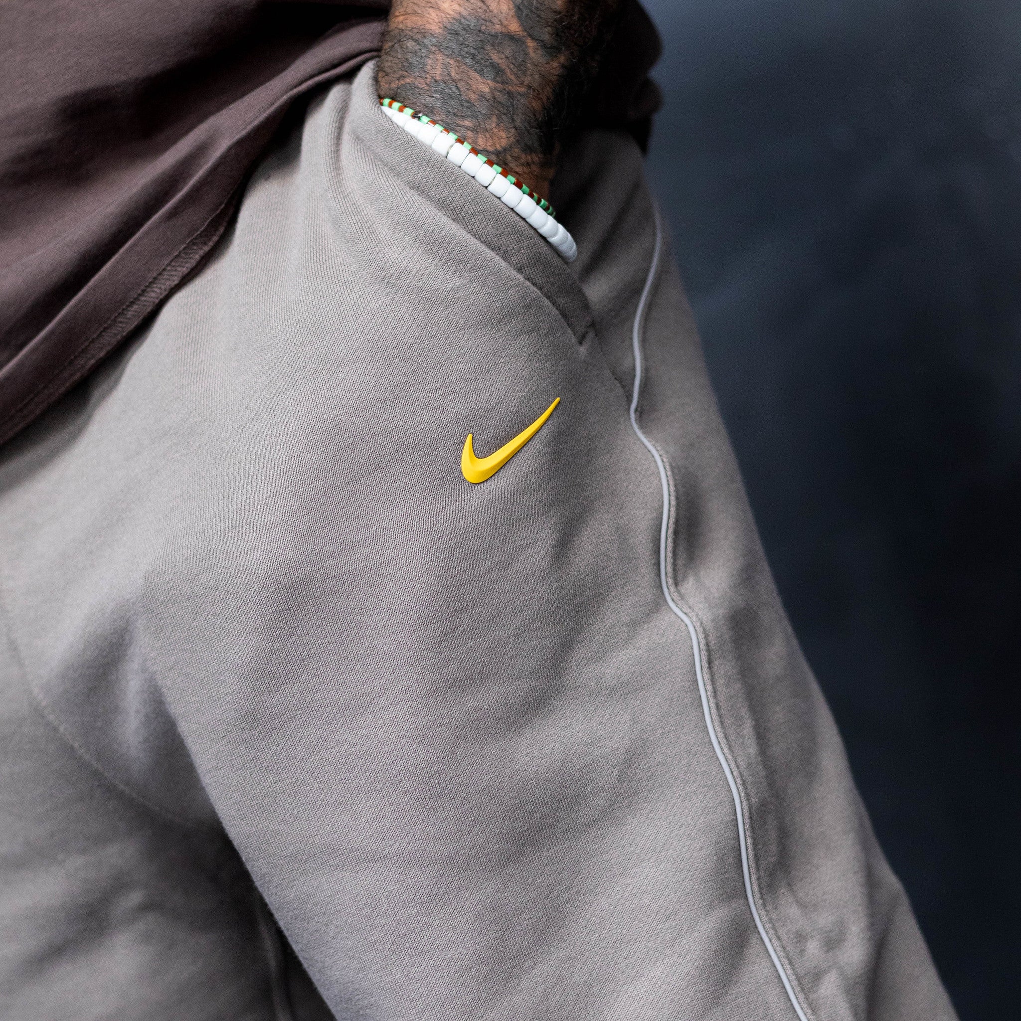 NIKE NOCTA CARDINAl PANTS FLEECE OLIVE BROWN