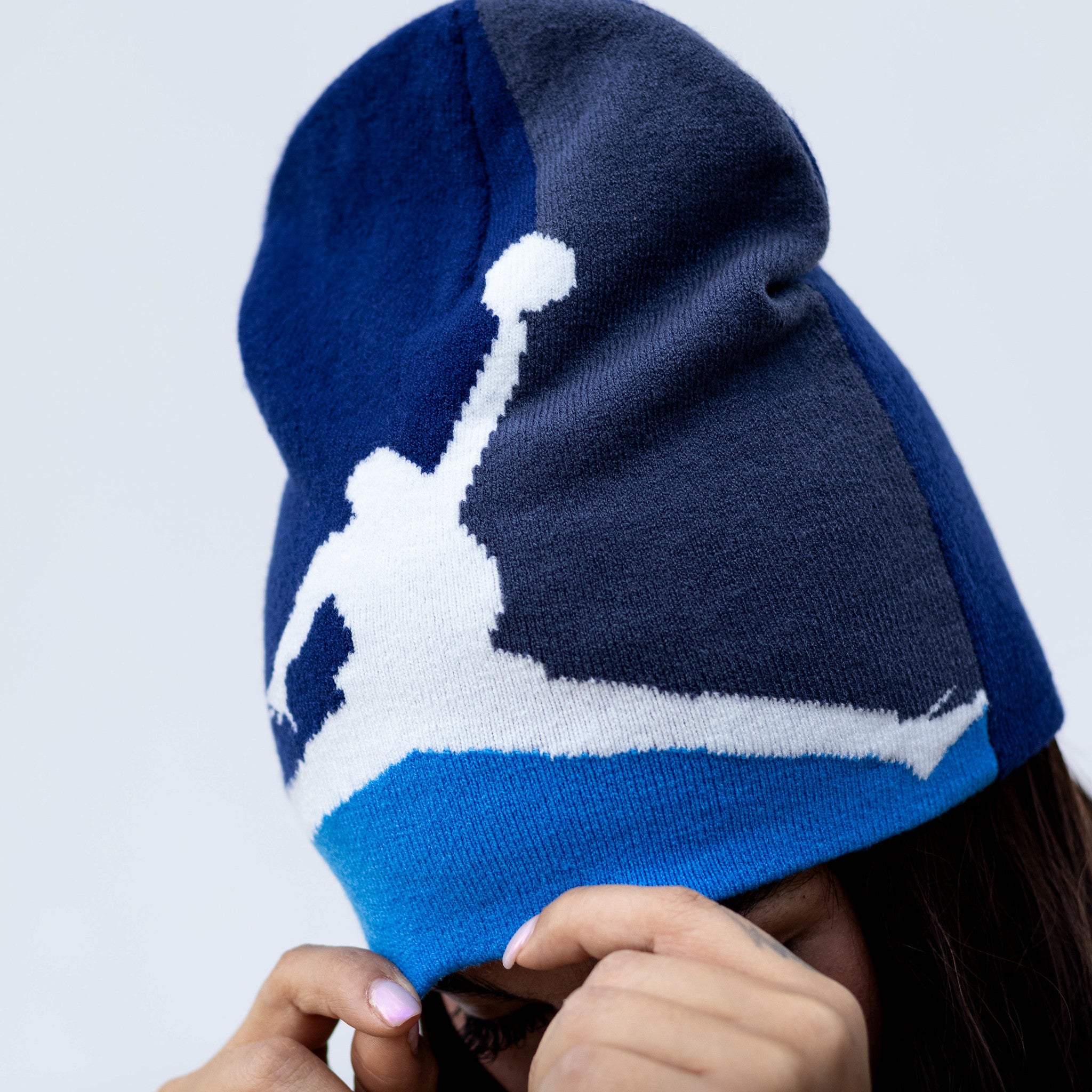 JORDAN PEAK BEANIE BROOKLYN BLUE VOID