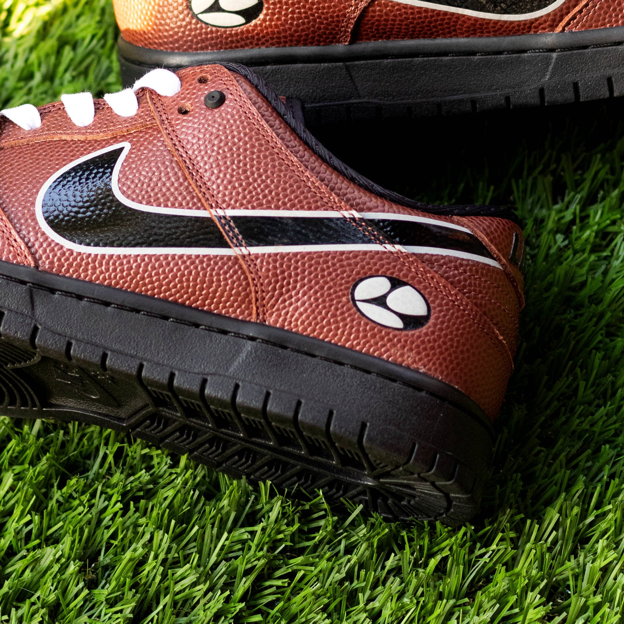 NIKE SB DUNK LOW X LIMOSINE SKT