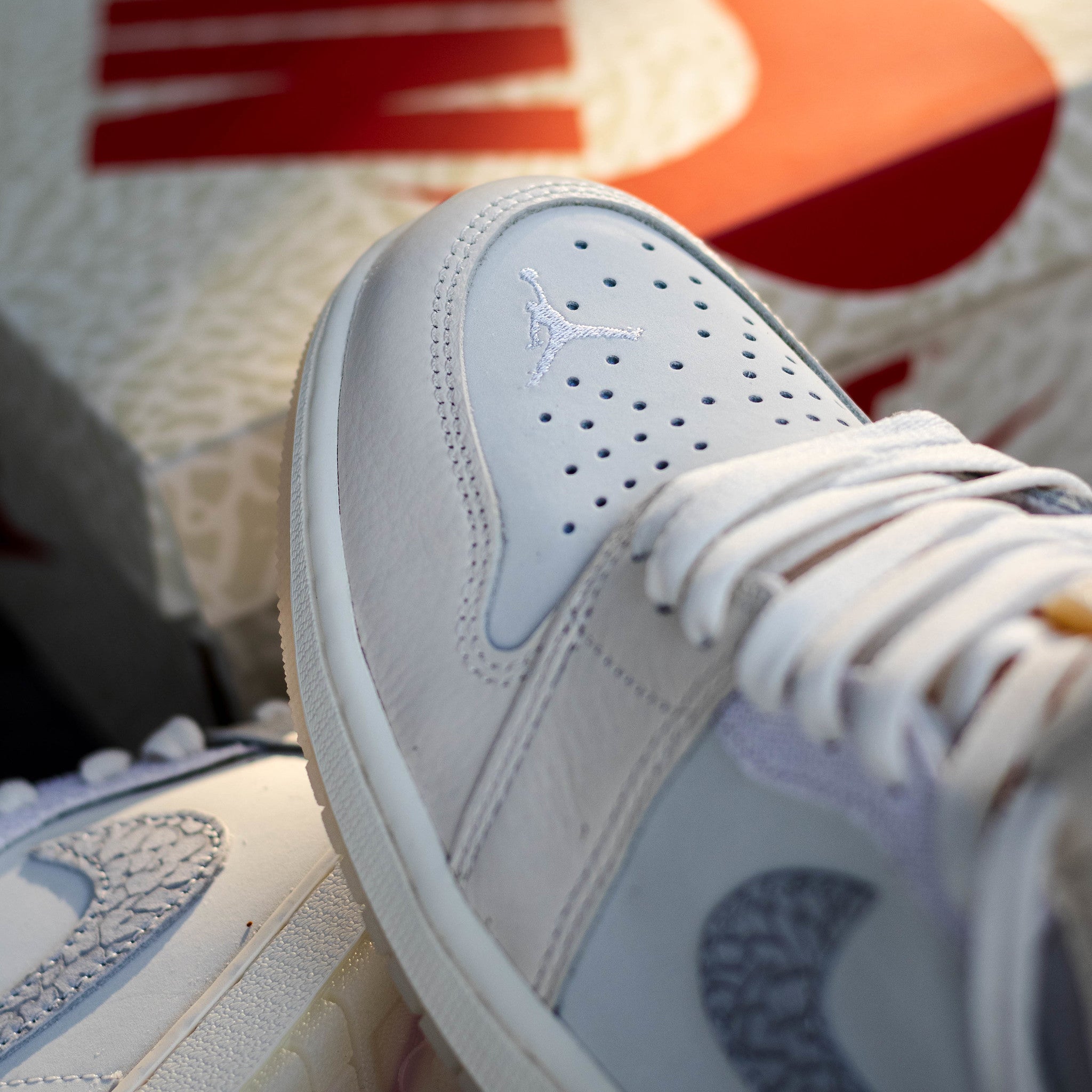 AIR JORDAN 1 HIGH ELEPHANT SWOOSH