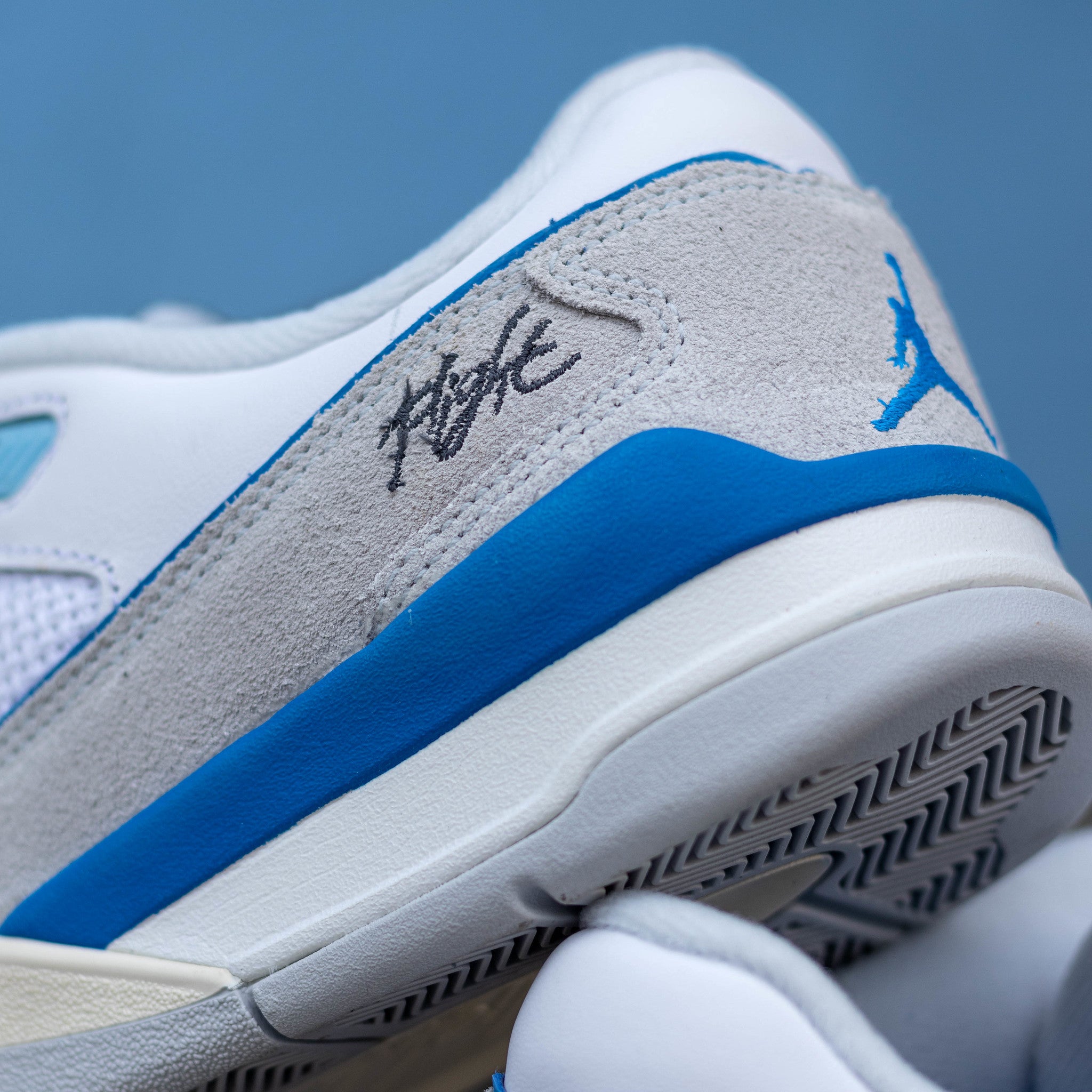 JORDAN FLIGHT COURT MILITARY BLUE