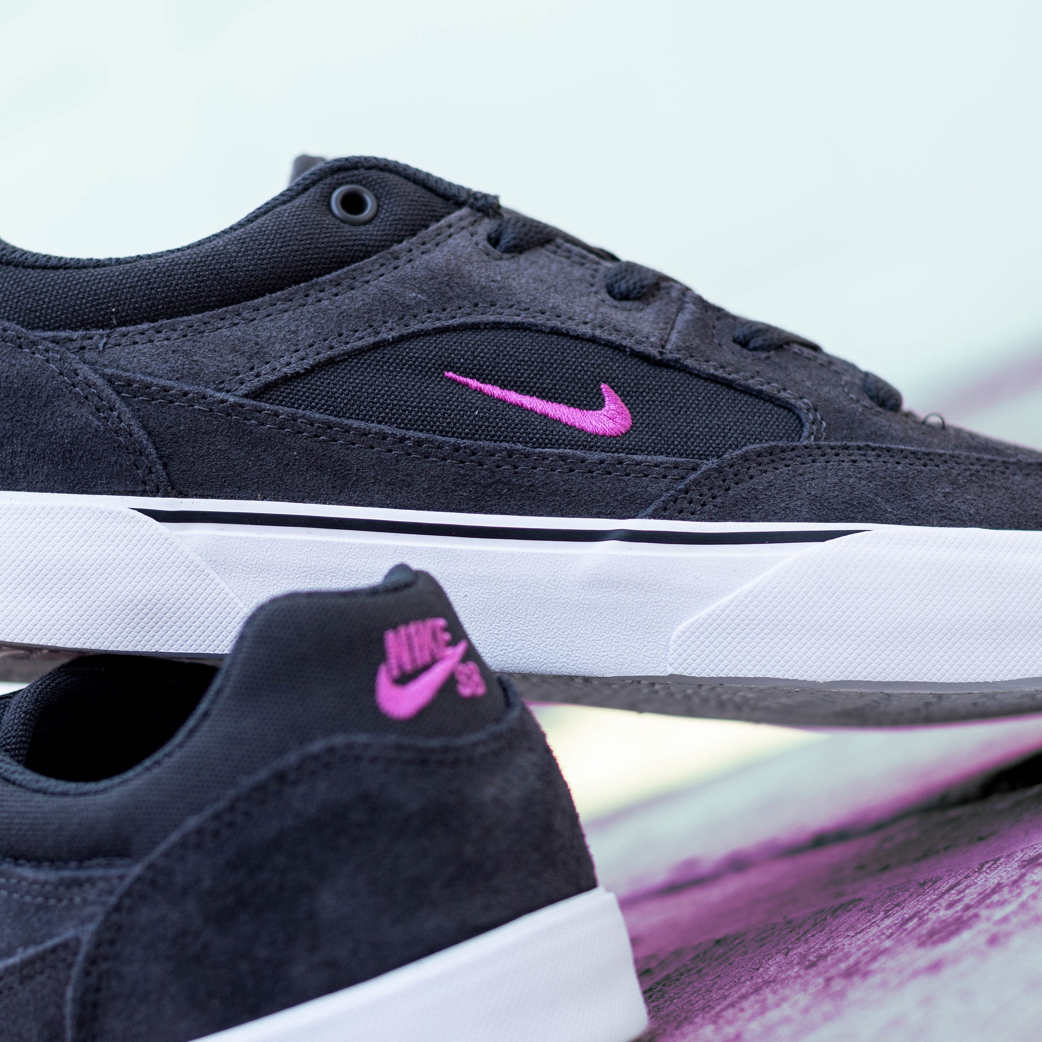 NIKE SB MALOR GREY SMOKE PINK