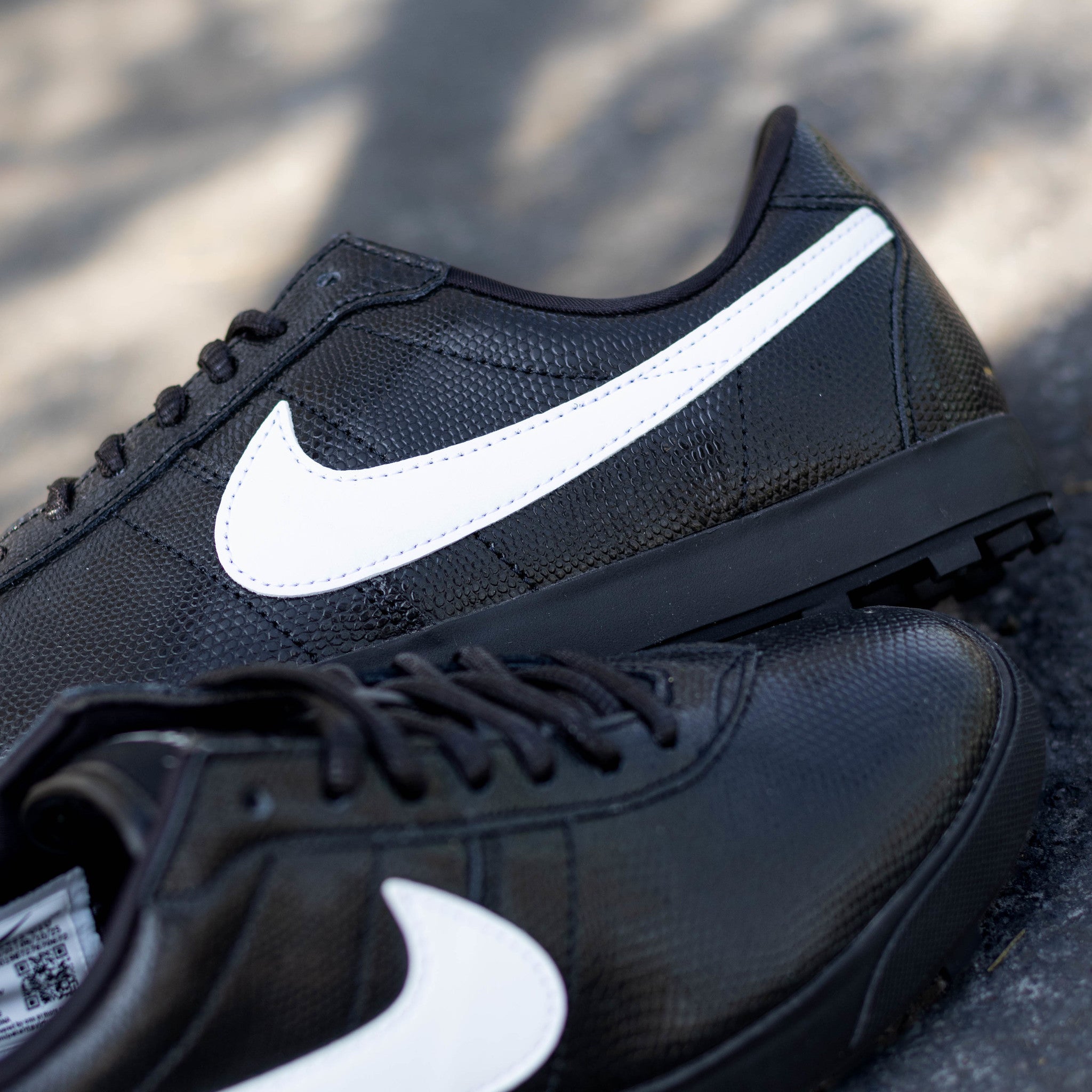 NIKE ASTROGRABBER BLACK METALLIC