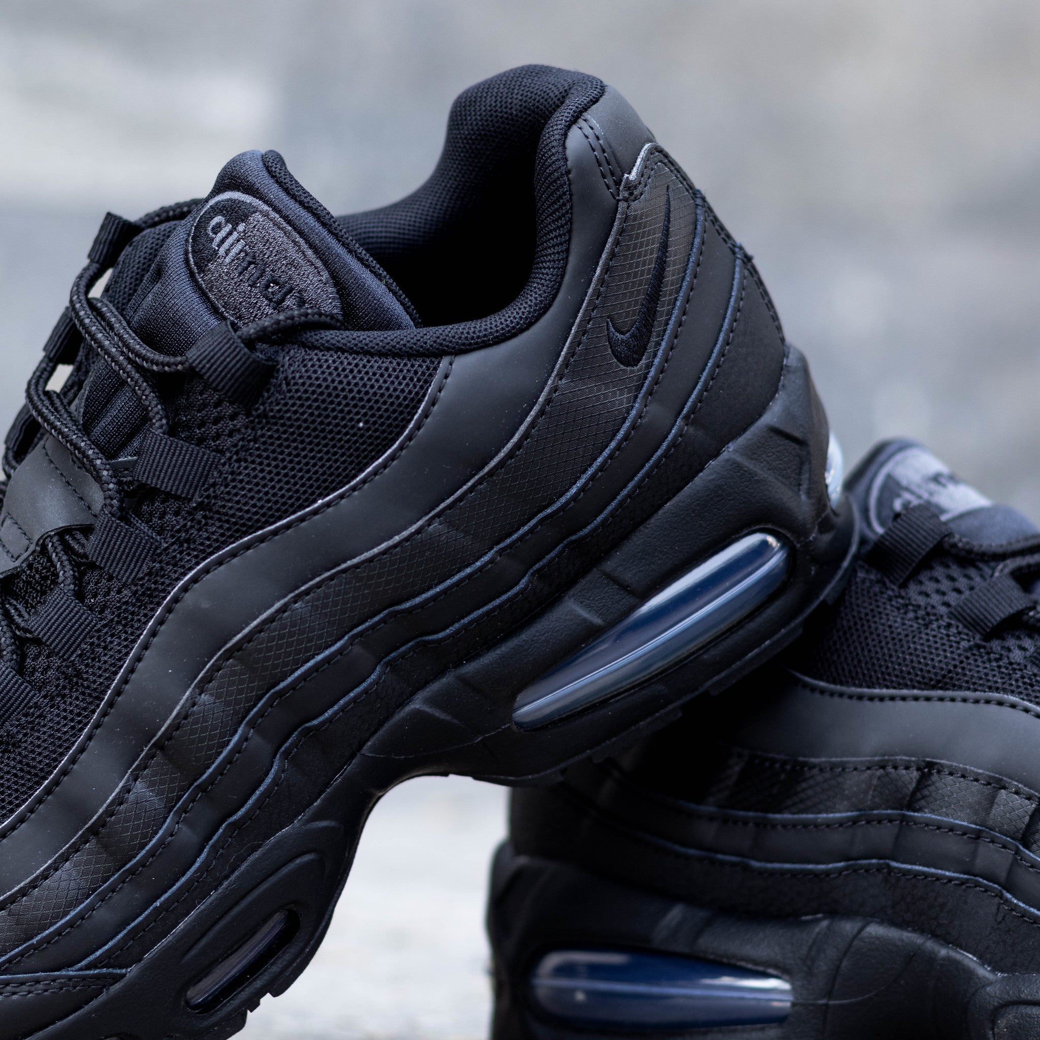 NIKE AIR MAX 95 BIG BUBBLE BLACK BLACK
