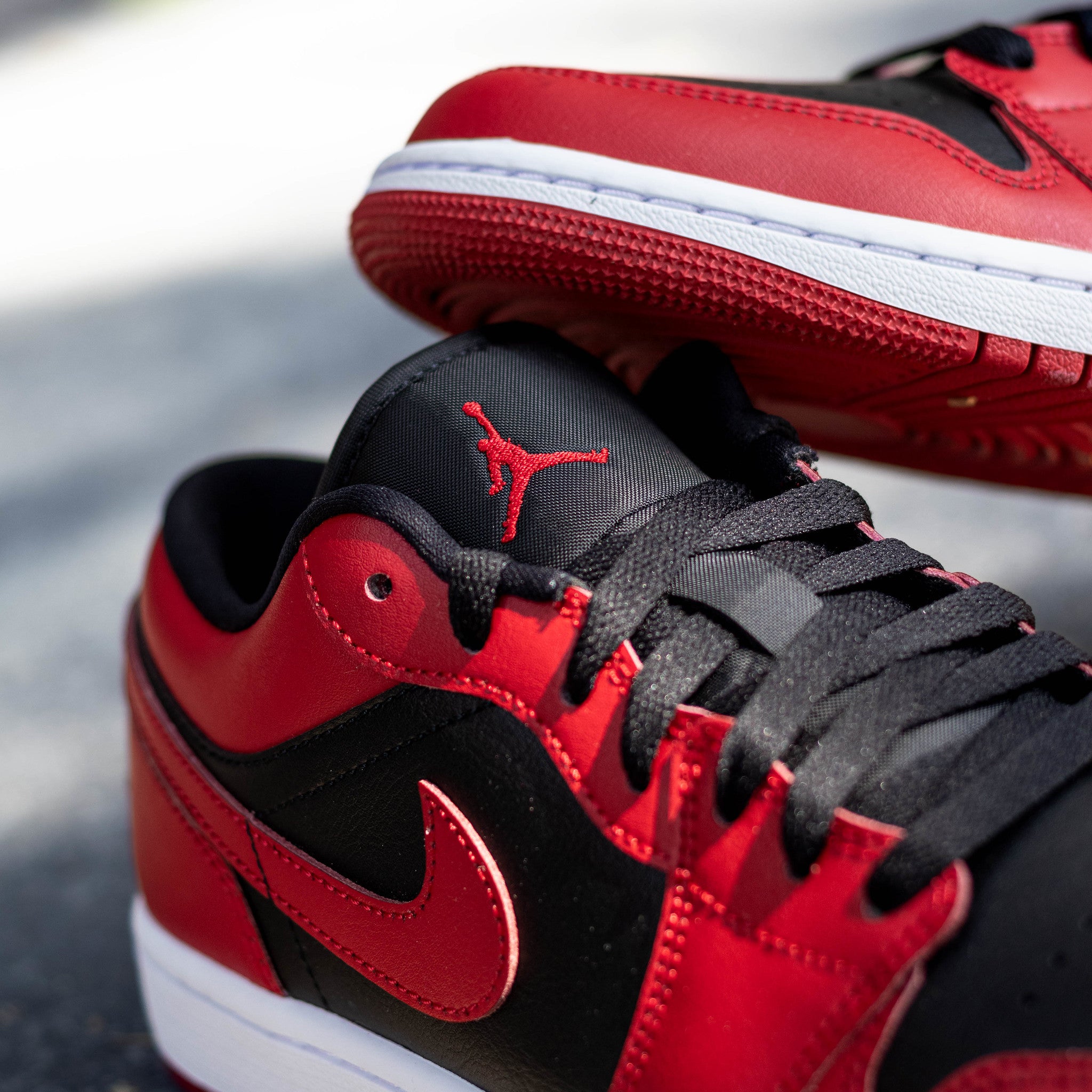 AIR JORDAN 1 LOW REVERSED BRED