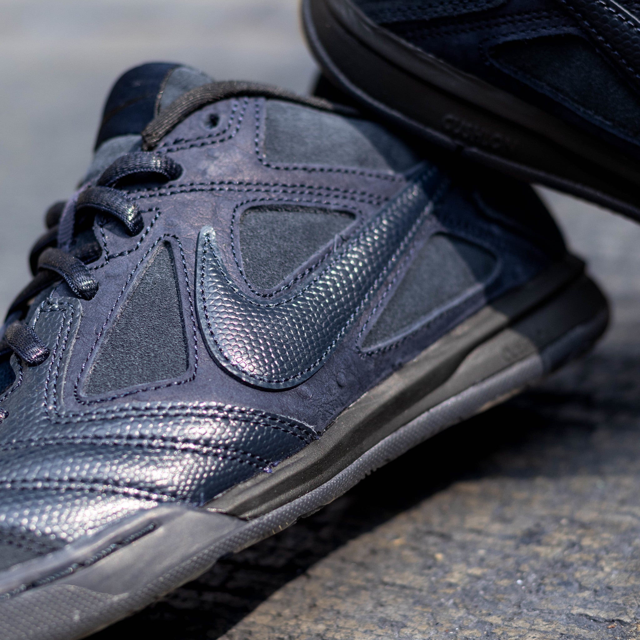 NIKE GATO DARK OBSIDIAN