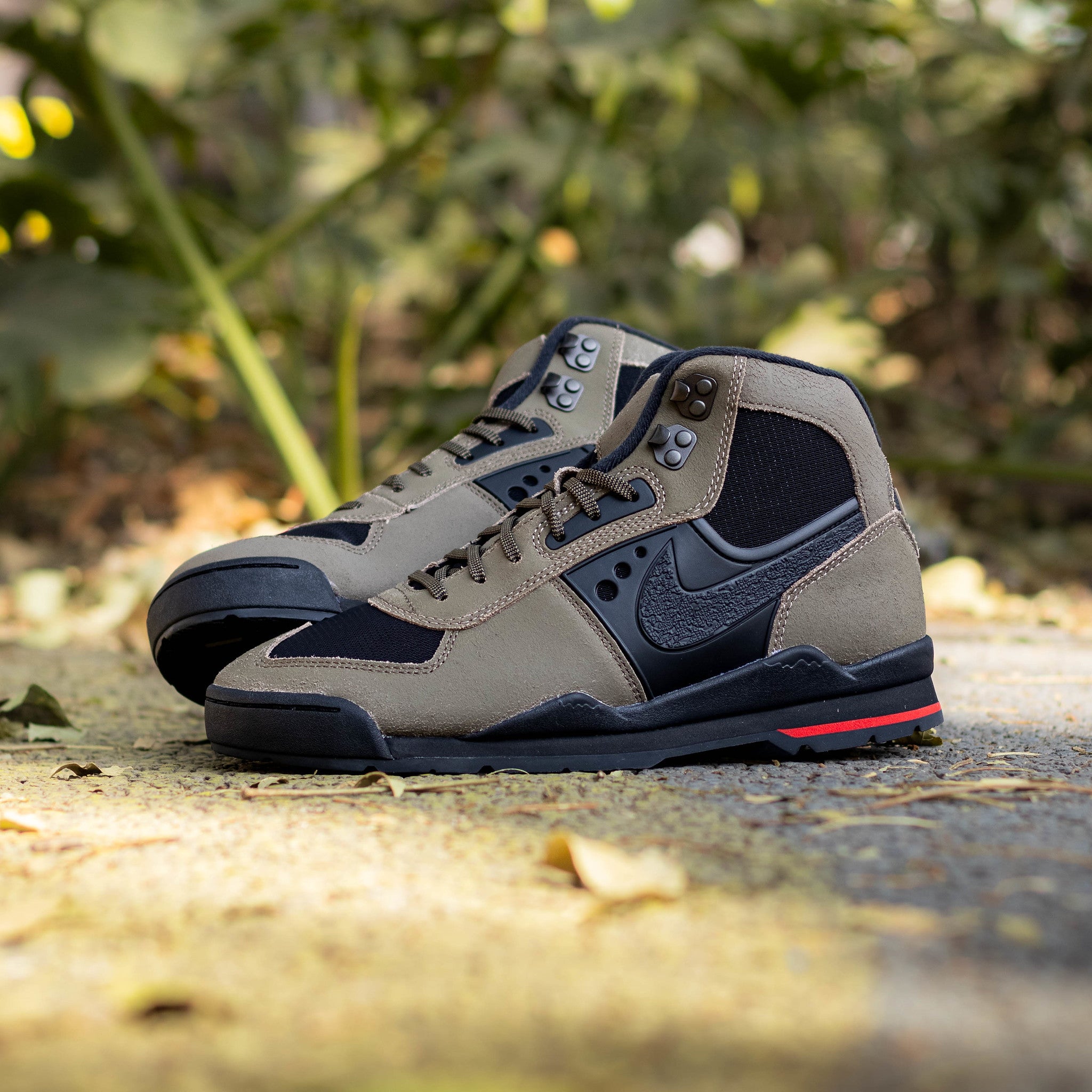 NIKE BALTORO OLIVE KHAKI