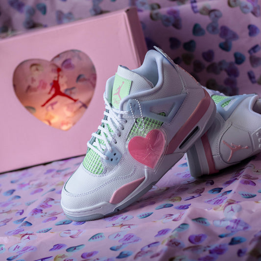 AIR JORDAN 4 VALENTINES DAY SOFT PINK GS