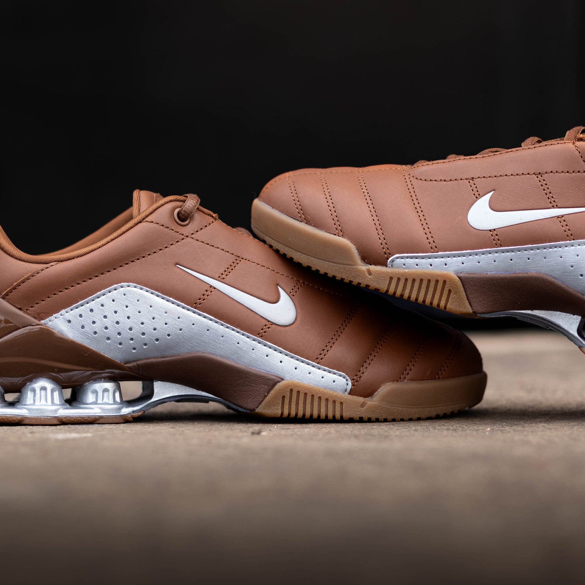 NIKE TOTAL 90 SHOX MAGIA PECAN SILVER