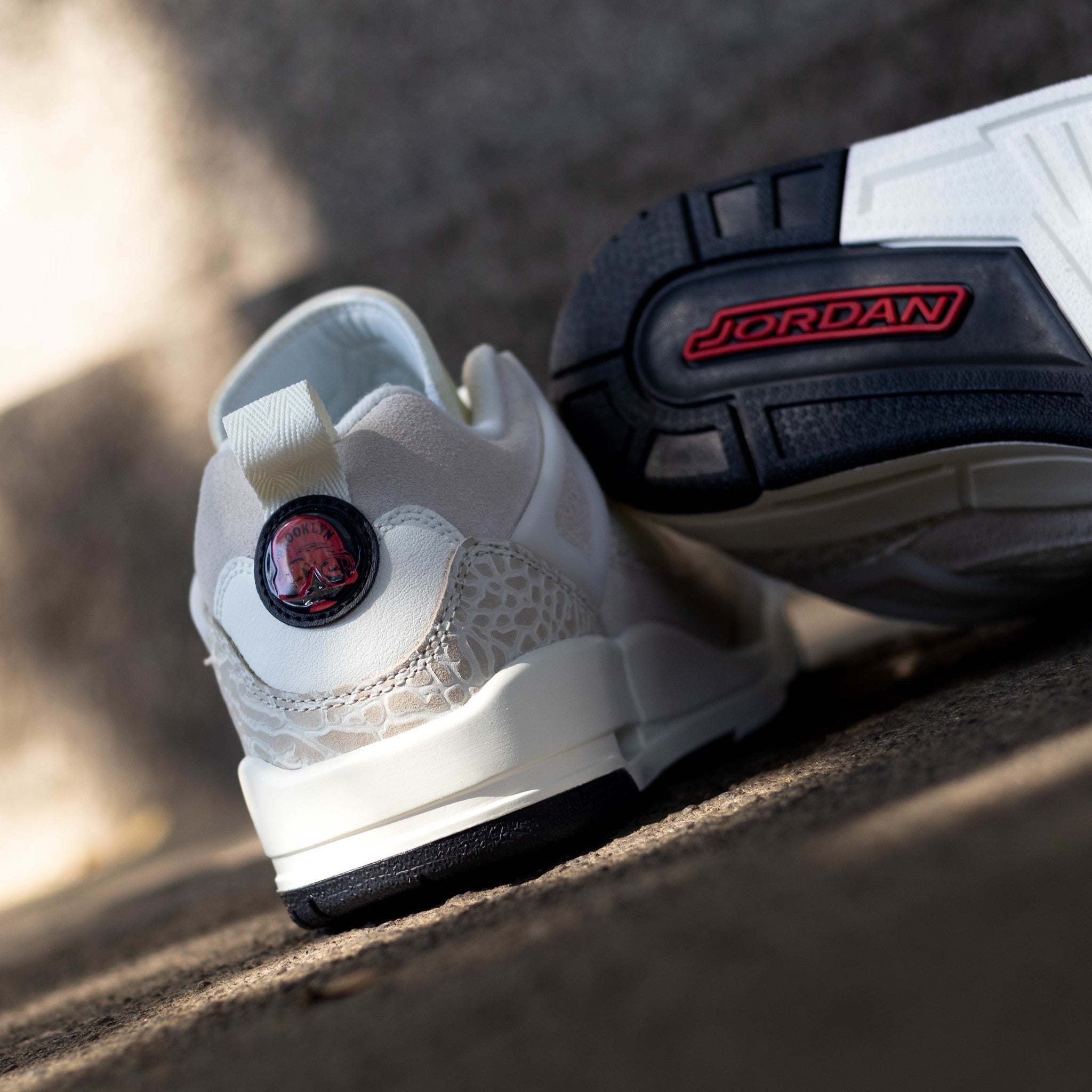 AIR JORDAN SPIZIKE LOW SAIL SUEDE